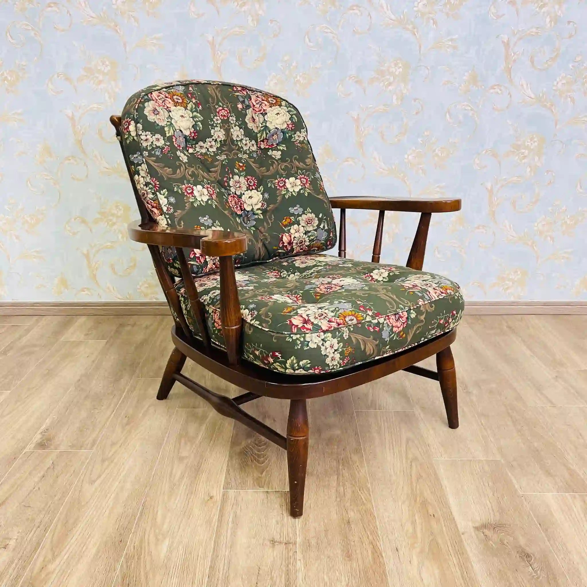 【リユース】 アームチェア / 飛騨産業(キツツキ) / 穂高 / 日本 / 組み直し済 ウェービングテープ交換済