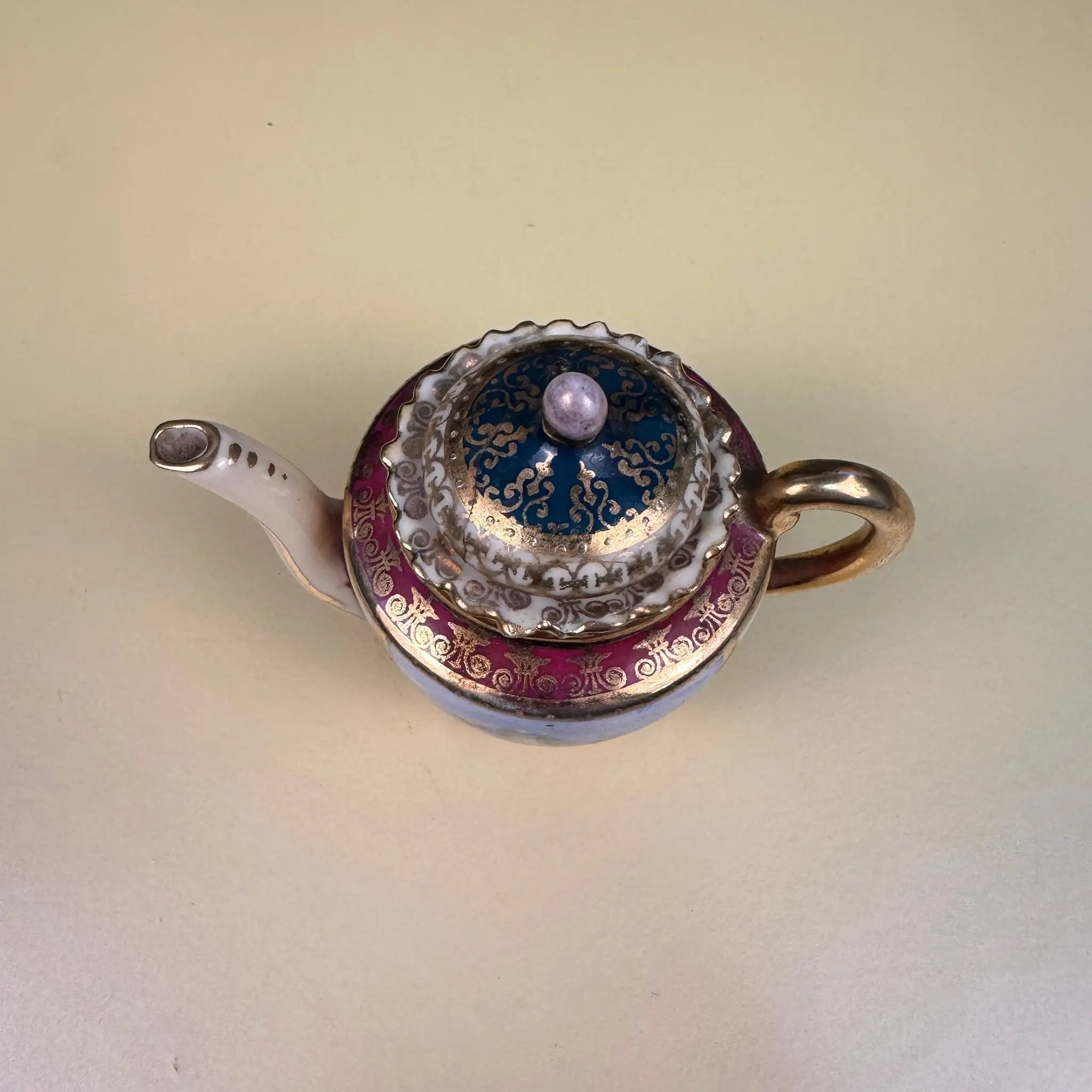 【アンティーク】 ミニティーカップ＆ポット＆ソーサーセット /  ミニスプーン付き5P　イギリス直輸入