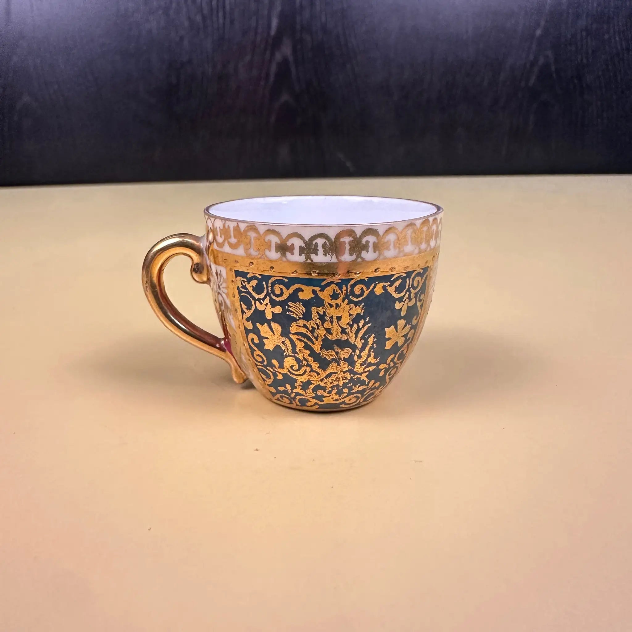 【アンティーク】 ミニティーカップ＆ポット＆ソーサーセット /  ミニスプーン付き5P　イギリス直輸入