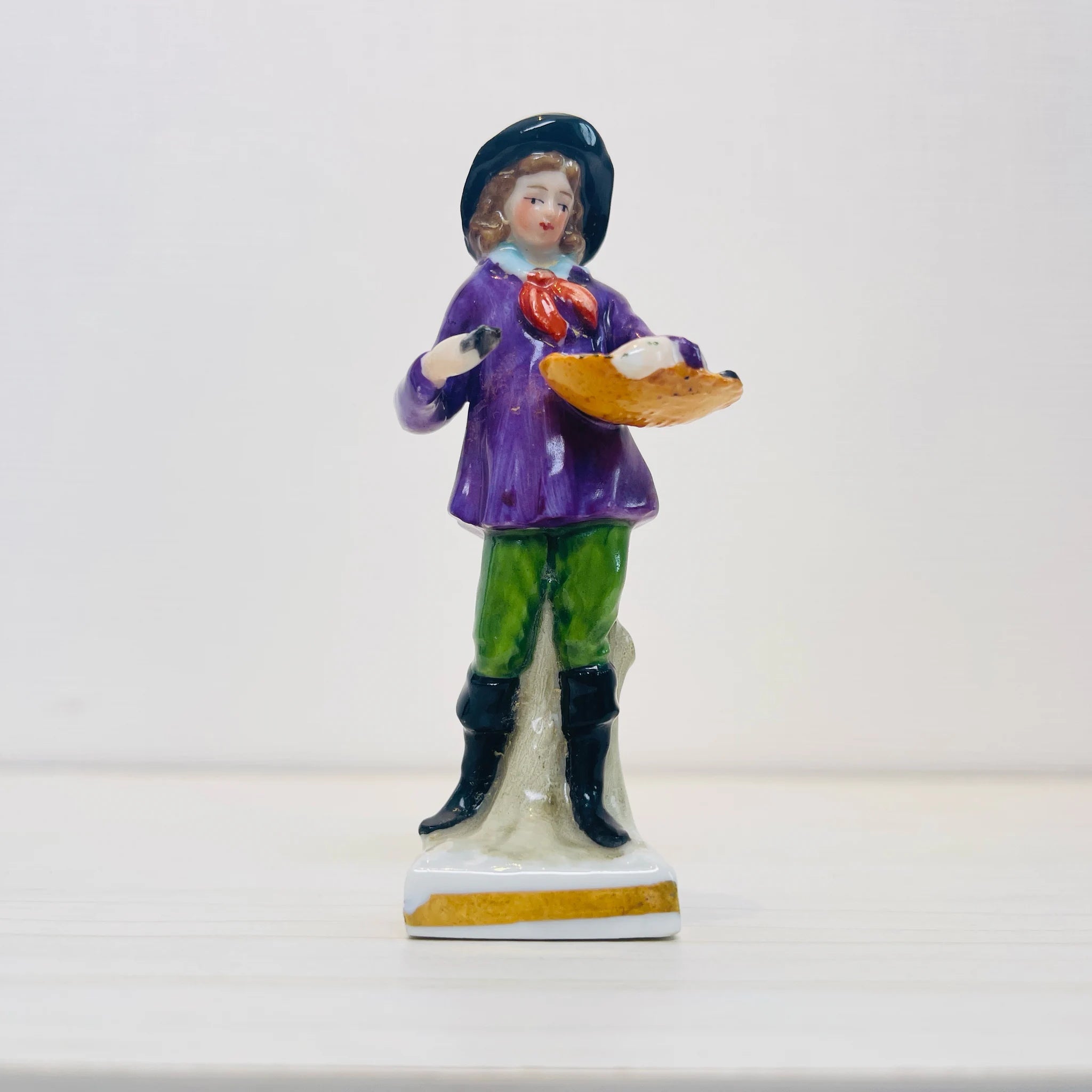 【アンティーク】 フィギュリン(磁器人形) / 19世紀以降 / イギリス