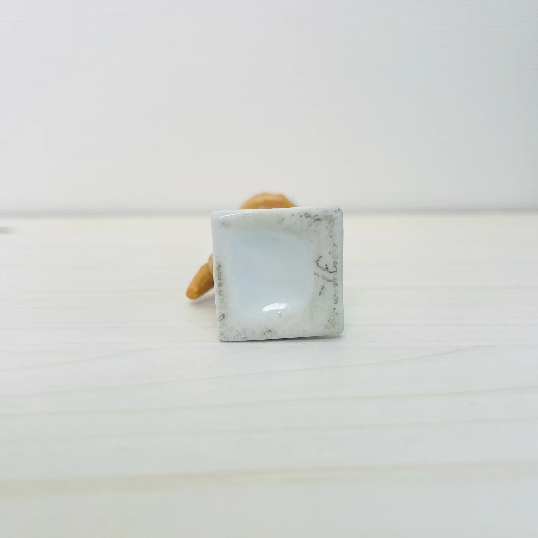 【アンティーク】 フィギュリン(磁器人形) / 19世紀以降 / イギリス