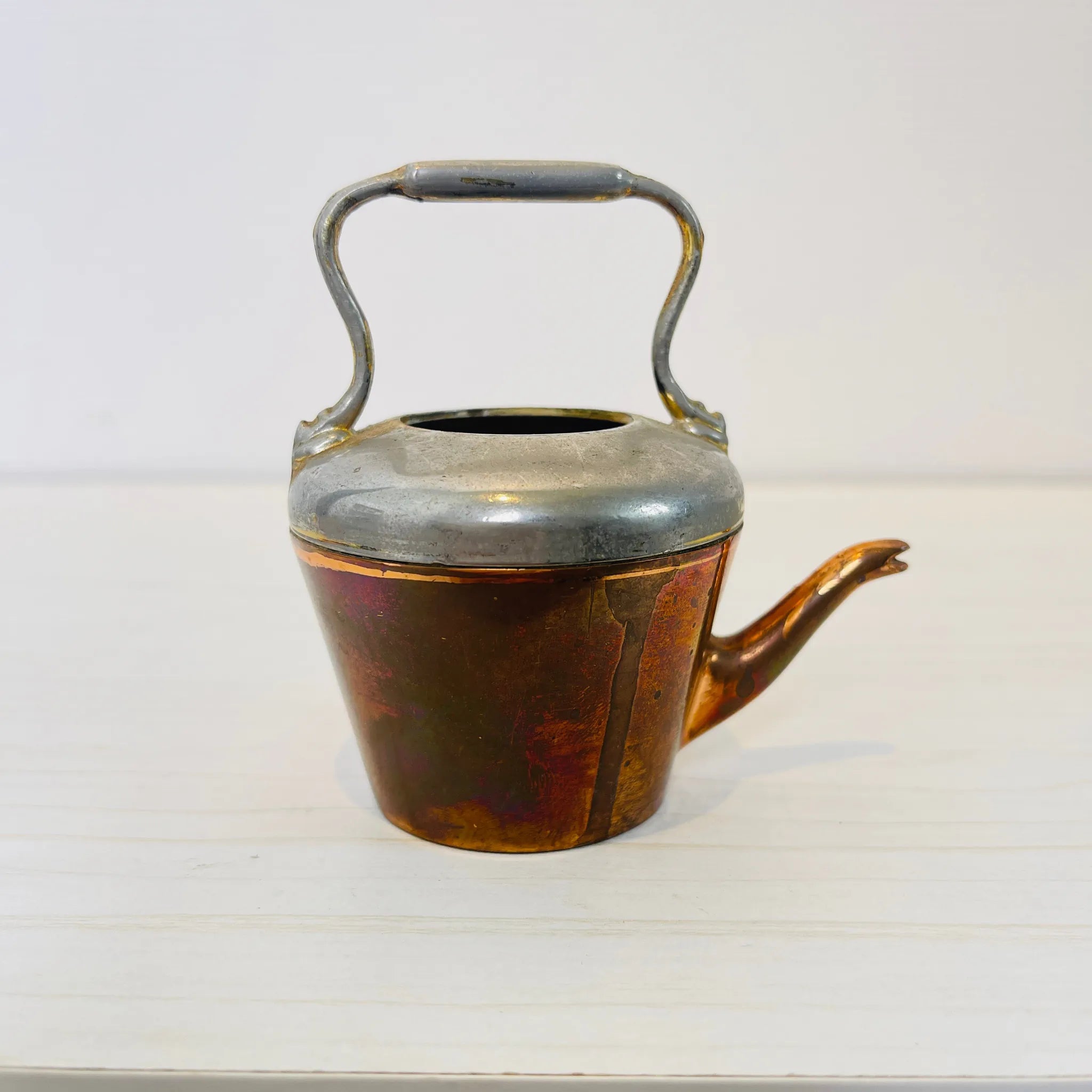 【アンティーク】 真鍮製ミニチュアフィギュア / やかん / 真鍮