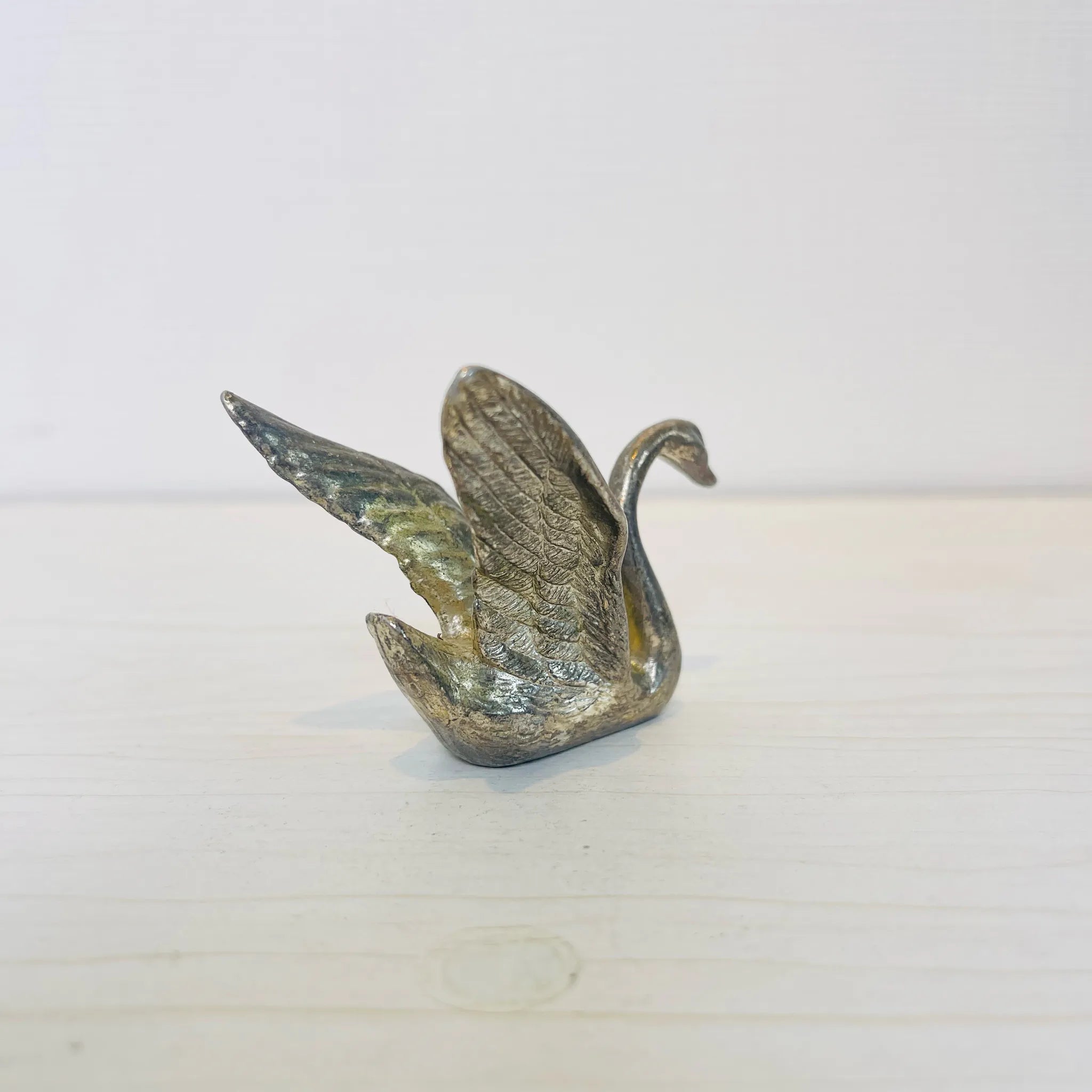 【アンティーク】 真鍮製ミニチュアフィギュア / スワン / 真鍮
