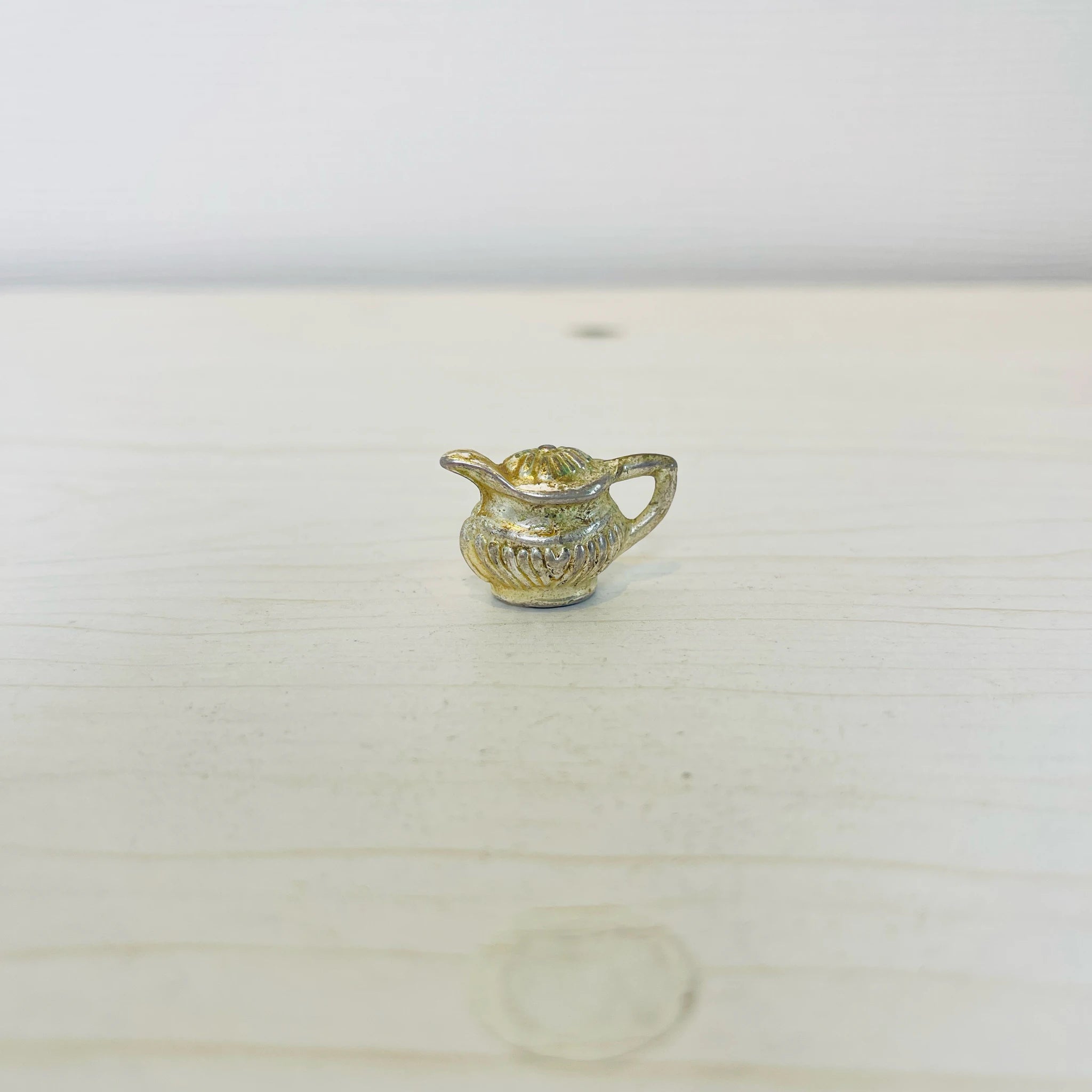 【アンティーク】 真鍮製ミニチュアフィギュア / ピッチャー / 真鍮