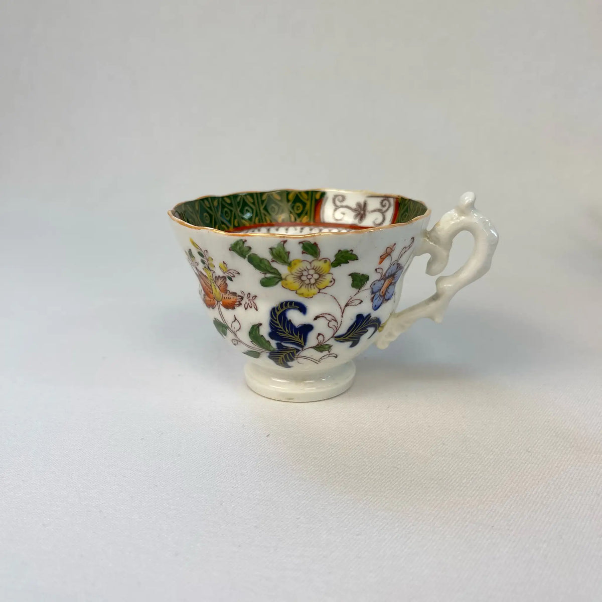 古董維多利亞時期粉彩圖案茶杯｜アンティーク・リユースセレクト