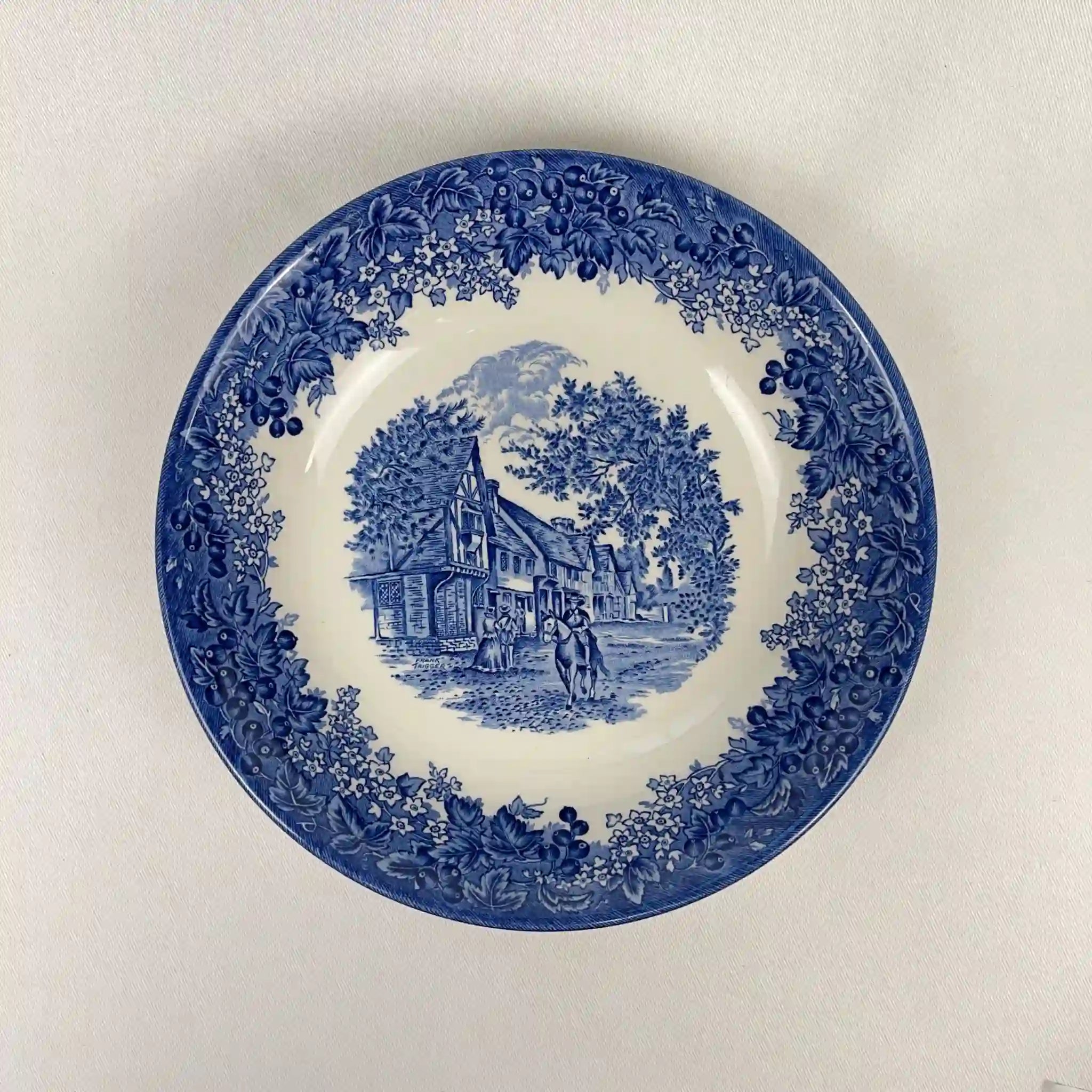 【ビンテージ】 プレート(皿) / WEDGWOOD(ウェッジウッド) / ロマンチックイングランド / 1990年後半 / イギリス / 廃盤品,希少価値高