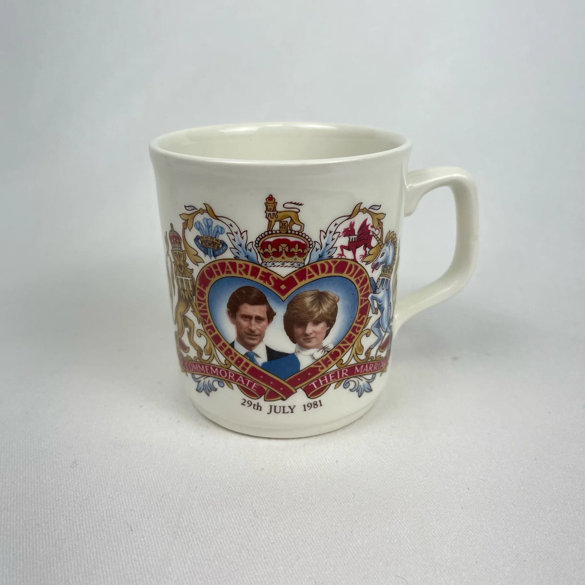 Diana Princess & Charles Prince Vintage 1981年イギリス製チャールズ結婚記念ビンテージマグカップ陶器ダイアナ妃当時物 Royal MUG(B418 Wedding コレクション