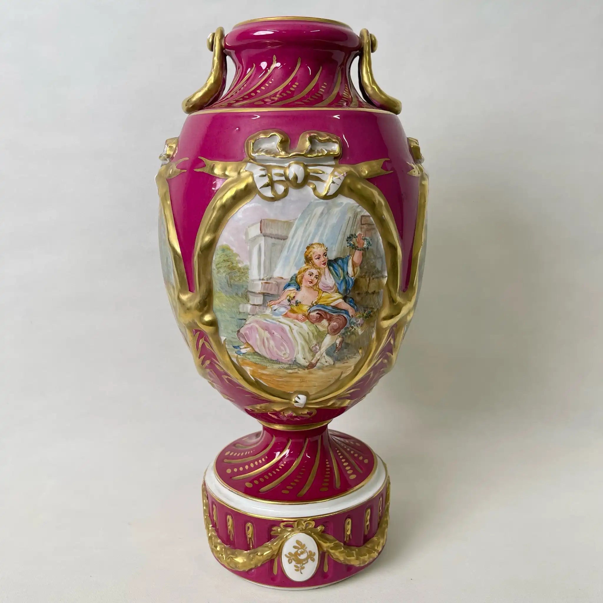 【アンティーク】 フラワーベース(花瓶) / 1900年代 / 磁器 / フランス / 金彩装飾