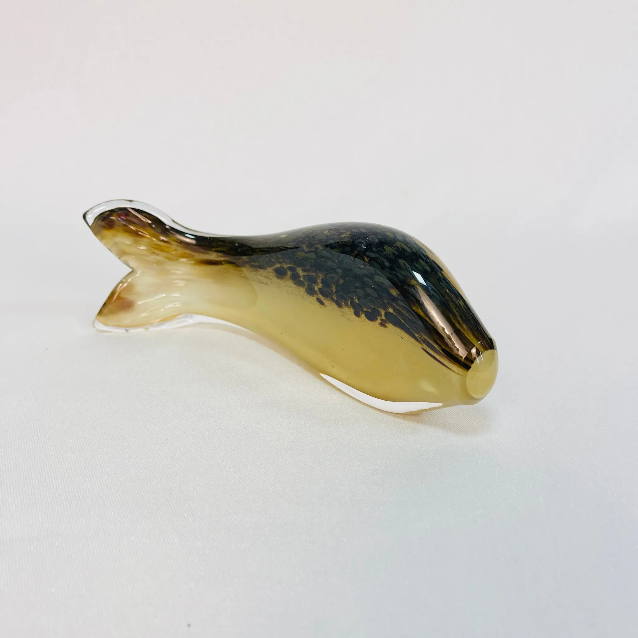 【ビンテージ】 ビンテージガラスオブジェ / WEDGEWOOD(ウェッジウッド) / 魚 / イギリス