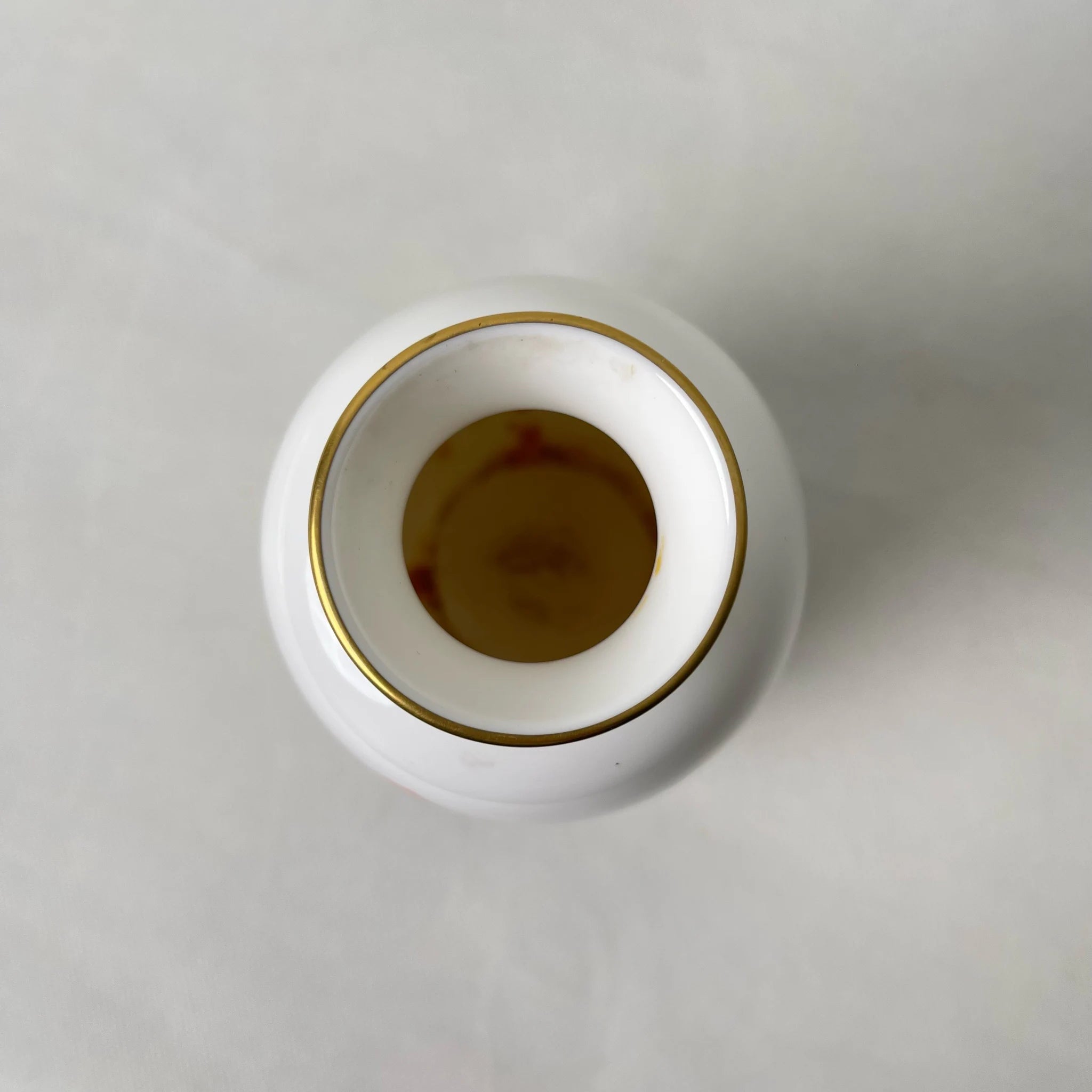 【リユース】 フラワーベース(花瓶) / Noritake(ノリタケ) / 陶器 / 日本 / 金彩 薔薇