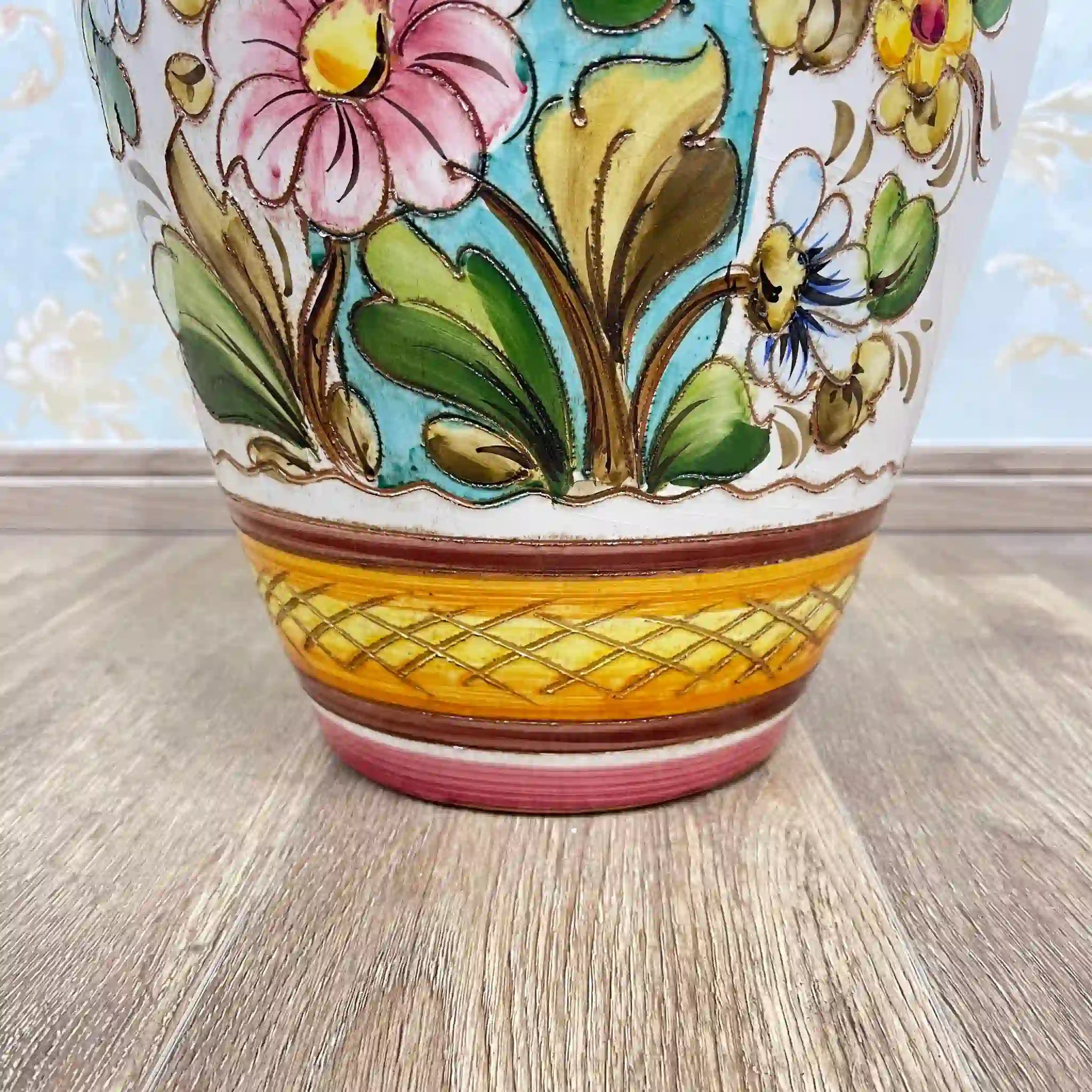 Vintage Flower Vase / Mallorca Pottery / Ceramic / Italy