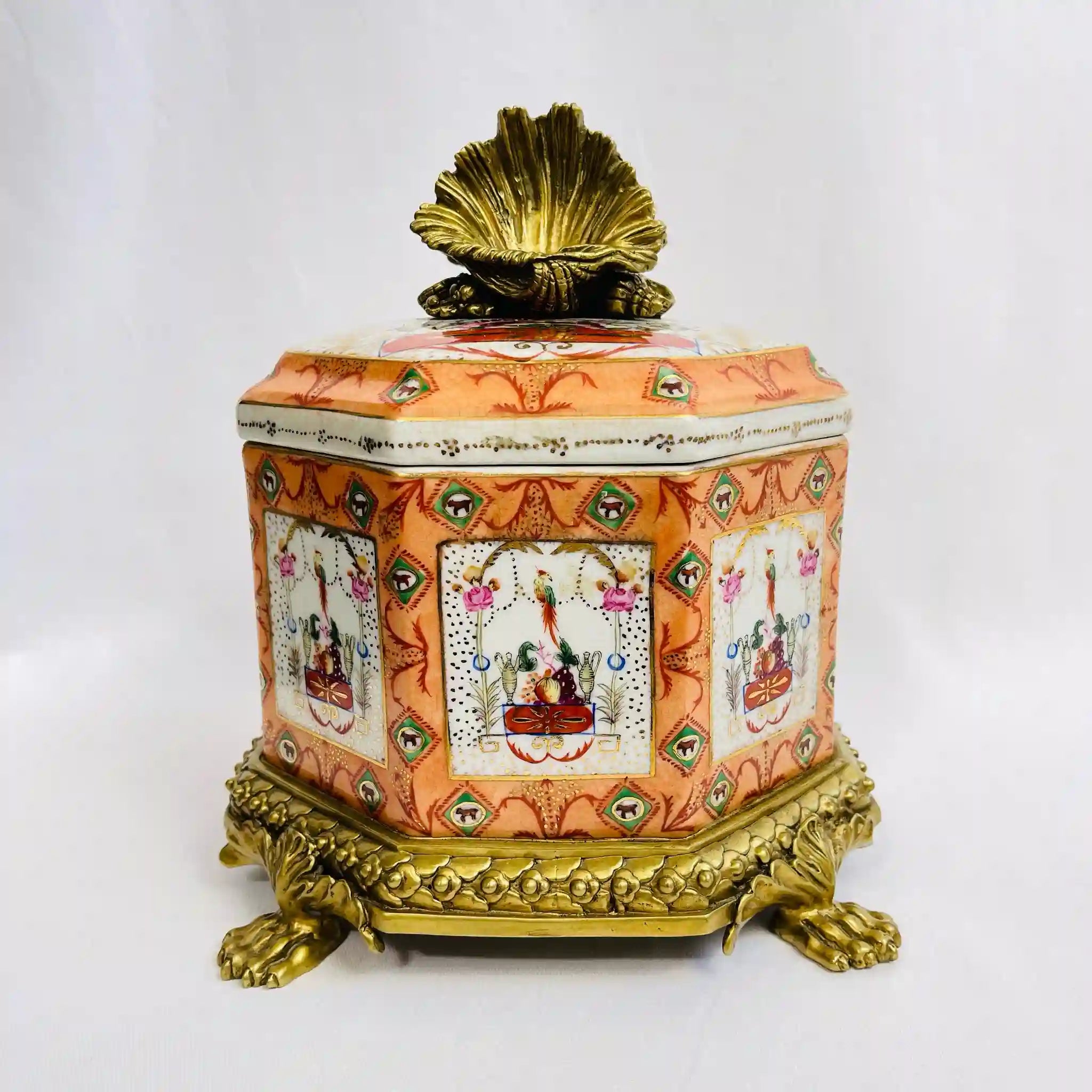 【アンティーク】 ジュエリーボックス / Carnaby Ormolu(カーナビー・オルモル) / 陶器 / 動物脚デザイン