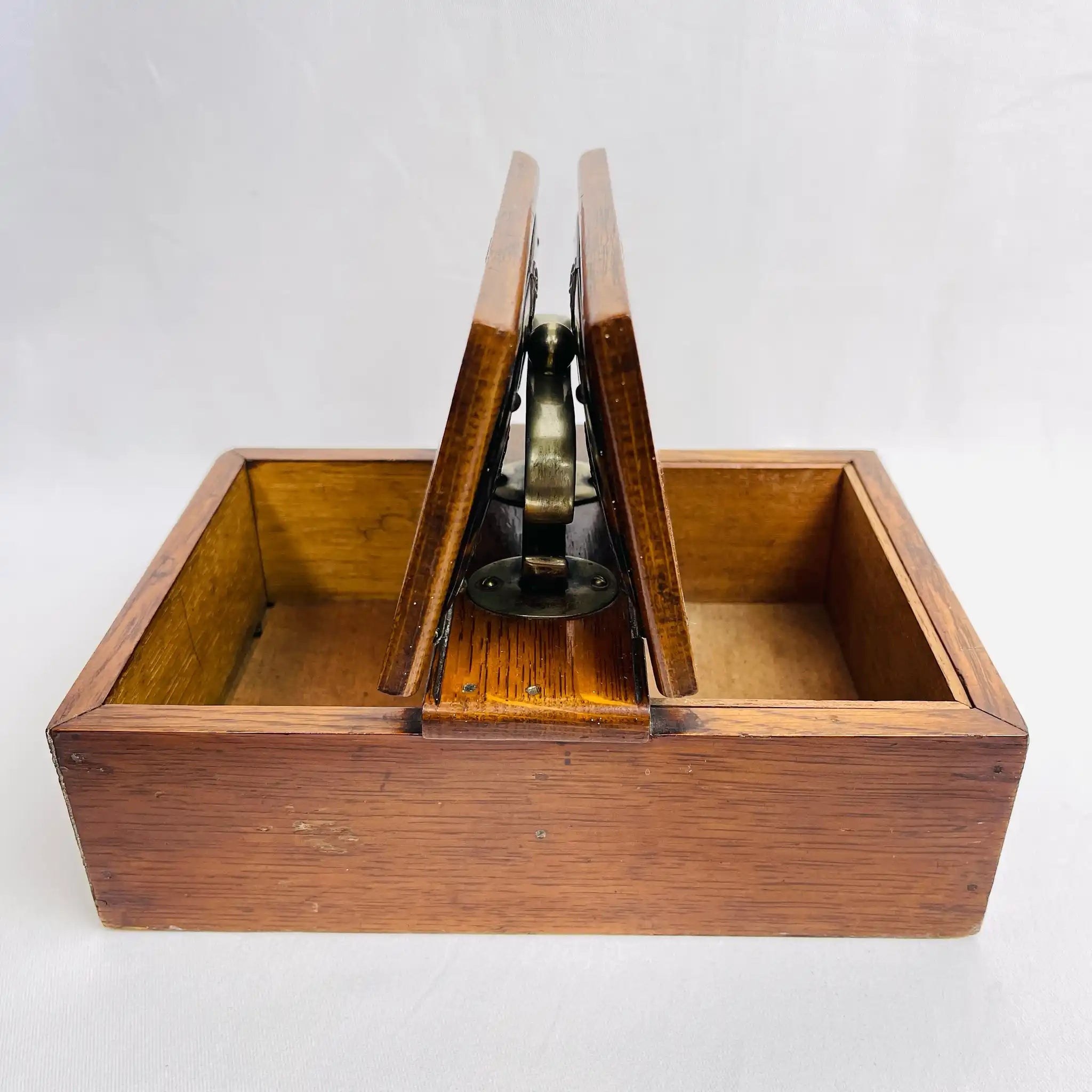 【アンティーク】 木製ドリンクボックス / イギリス直輸入