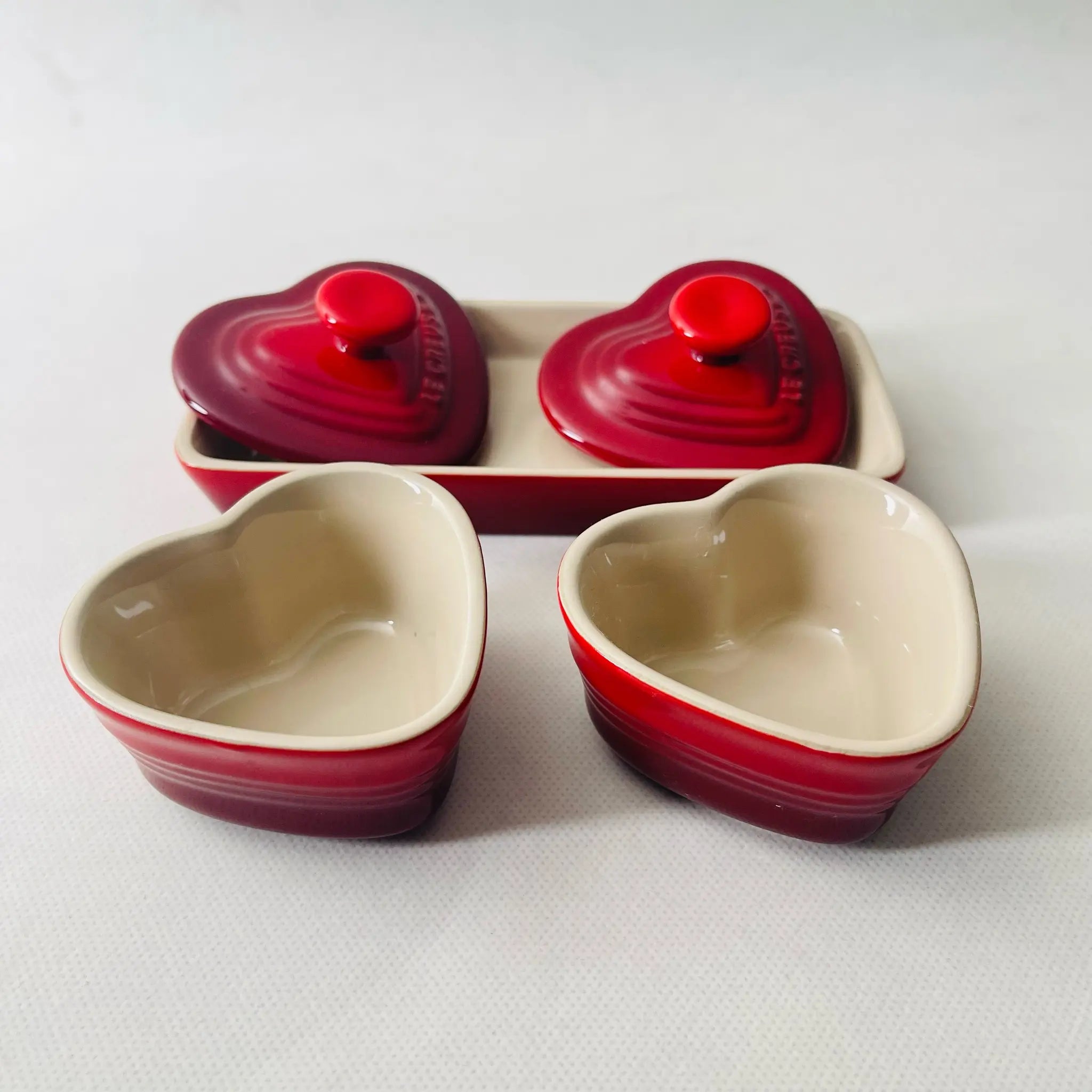 [Reused] LE CREUSET Ramen Can (2 pieces) with Plates, Unused 