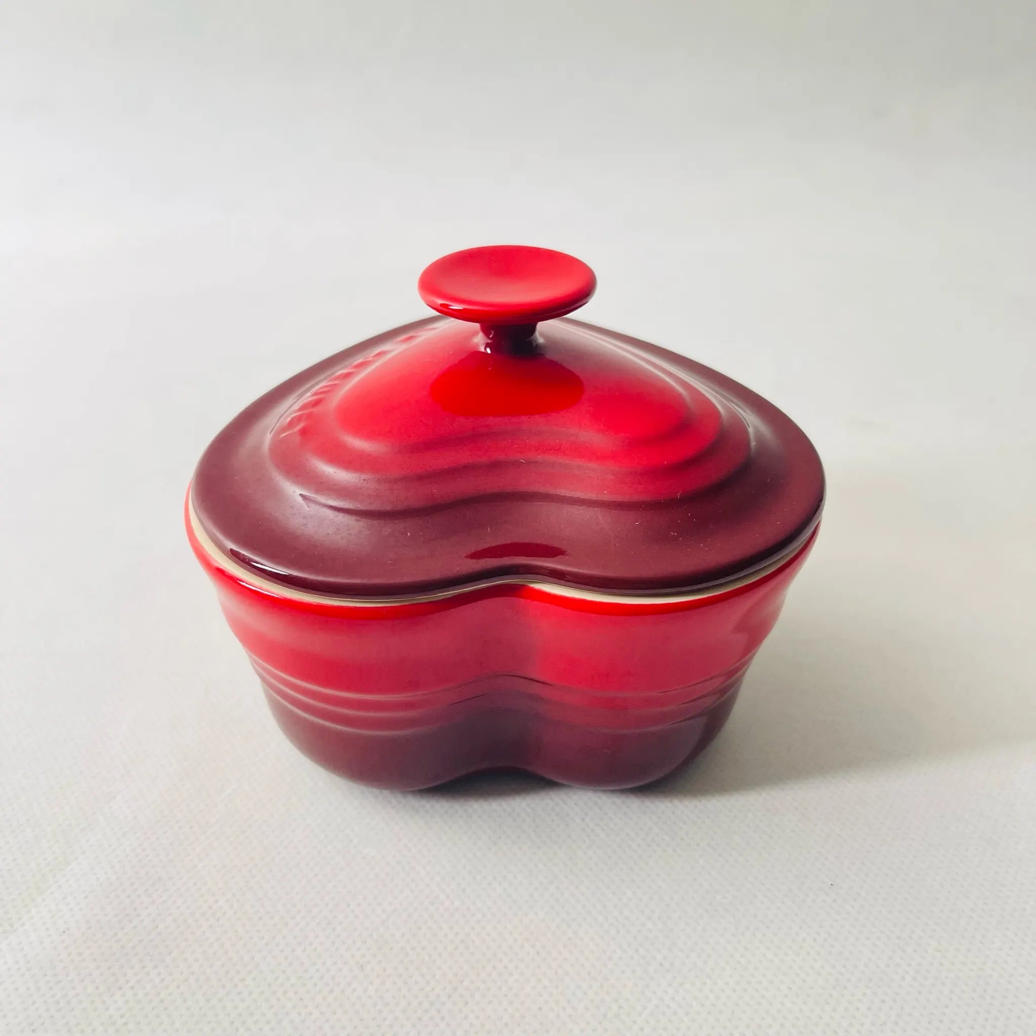 【リユース】 耐熱鍋 / LE CREUSET（ル・クルーゼ） / ココット / フランス