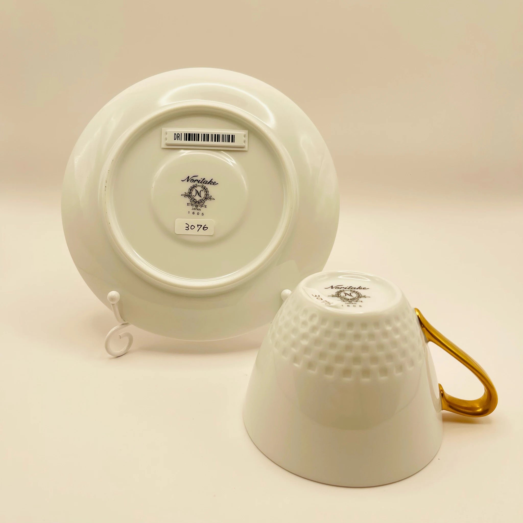 【リユース】 ティーカップセット 2P / Noritake(ノリタケ) / アミ / 未使用 / 箱付き