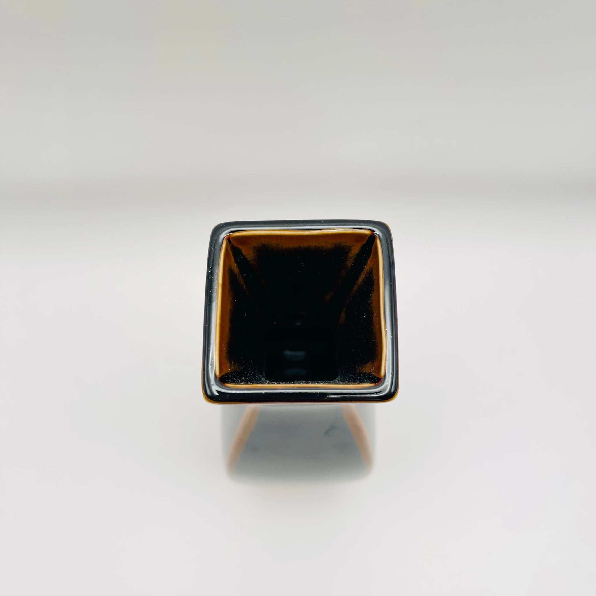 【骨董品】 花挿(花瓶) / 加藤五山 / 陶器 / 日本 / 古瀬戸釉 / 箱付き