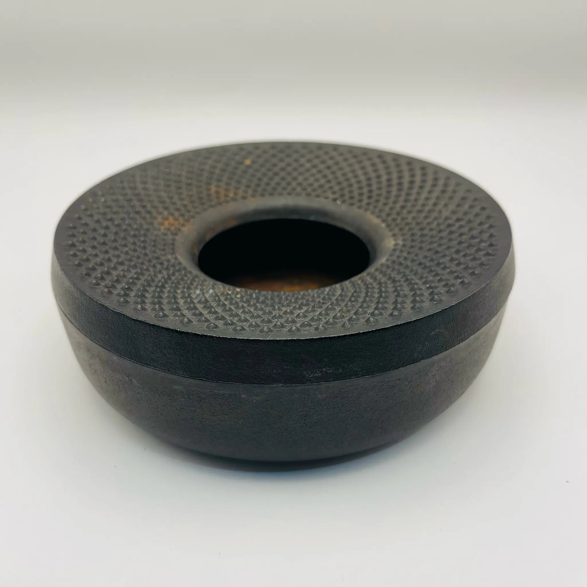 【リユース】 灰皿 / 及源鋳造（OIGEN） / 1852年 / 鋳鉄 / 日本 / 南部鉄器,岩手県