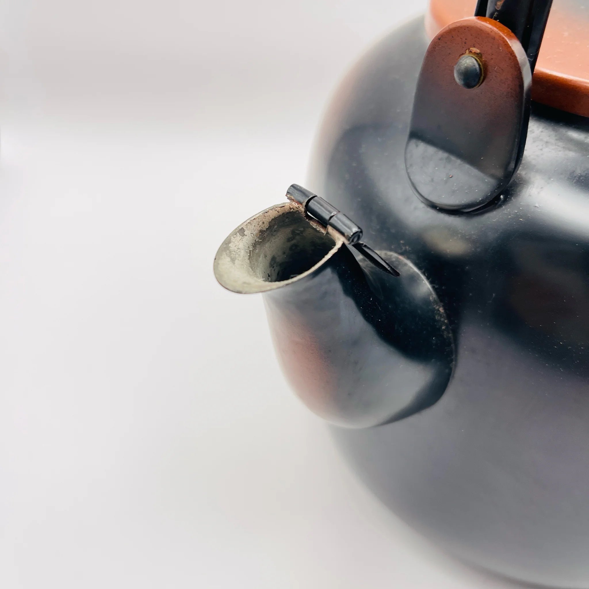 【骨董品】 水差薬缶 / 腰黒 / 日本 / 未使用,箱あり