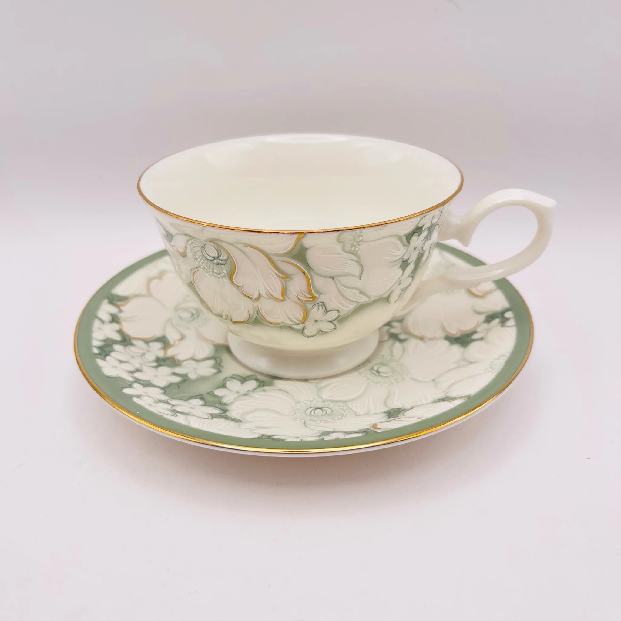 【リユース】 ティーカップセット　2P / NARUMI(ナルミ) / Fine China / 箱付き