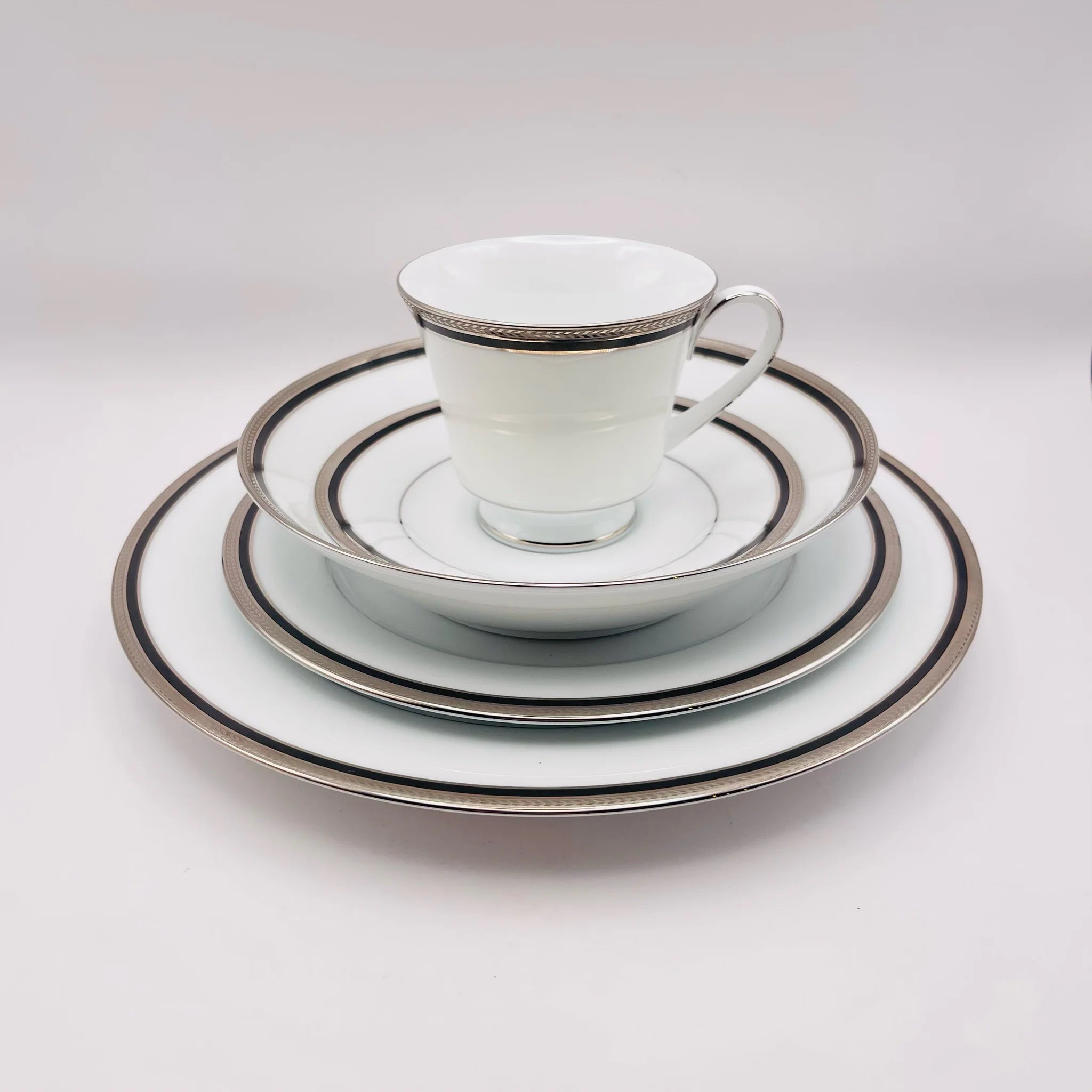 【リユース】 ティーカップ・プレート 5P / Noritake(ノリタケ) / TOORAK NOIR(トゥーラックノワール) / ファインポーセレン