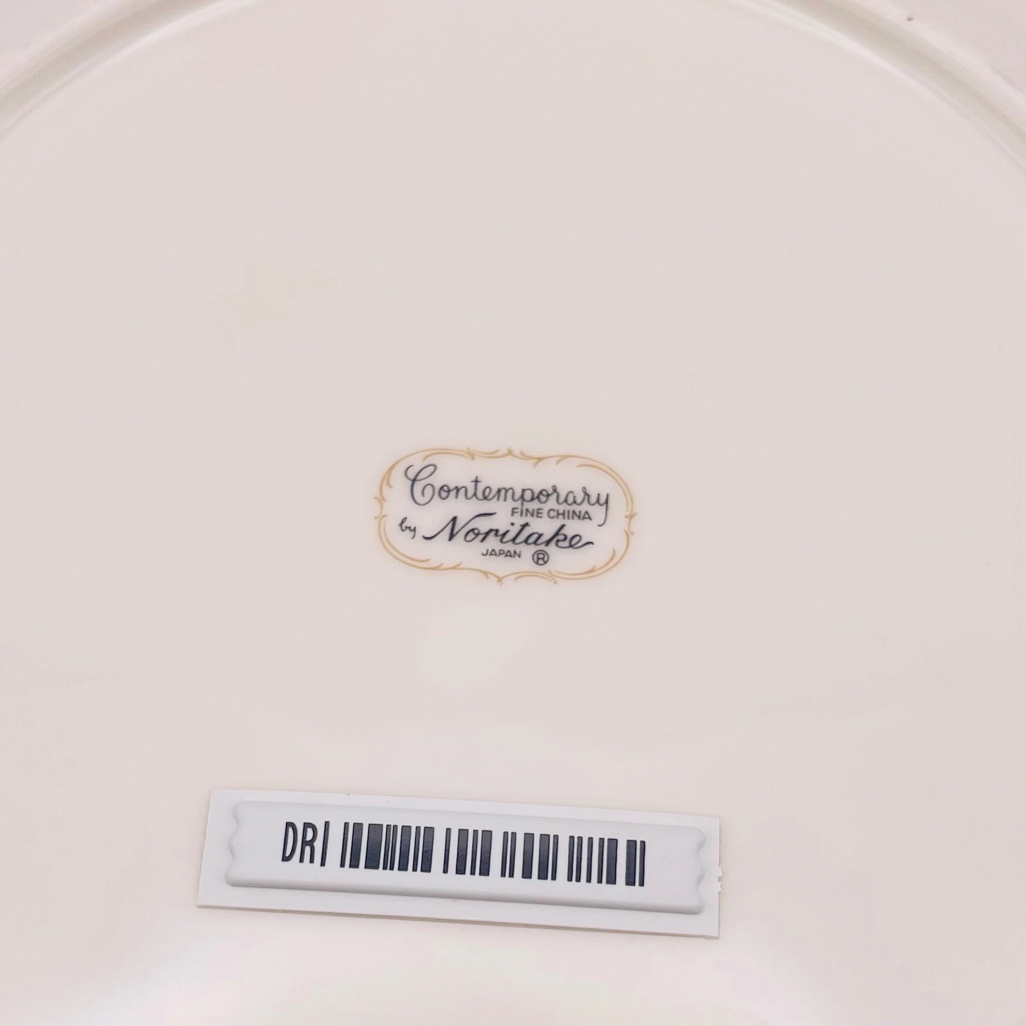 【リユース】 プレート(皿) / Noritake(ノリタケ) / コンテンポラリー / Fine China / 日本
