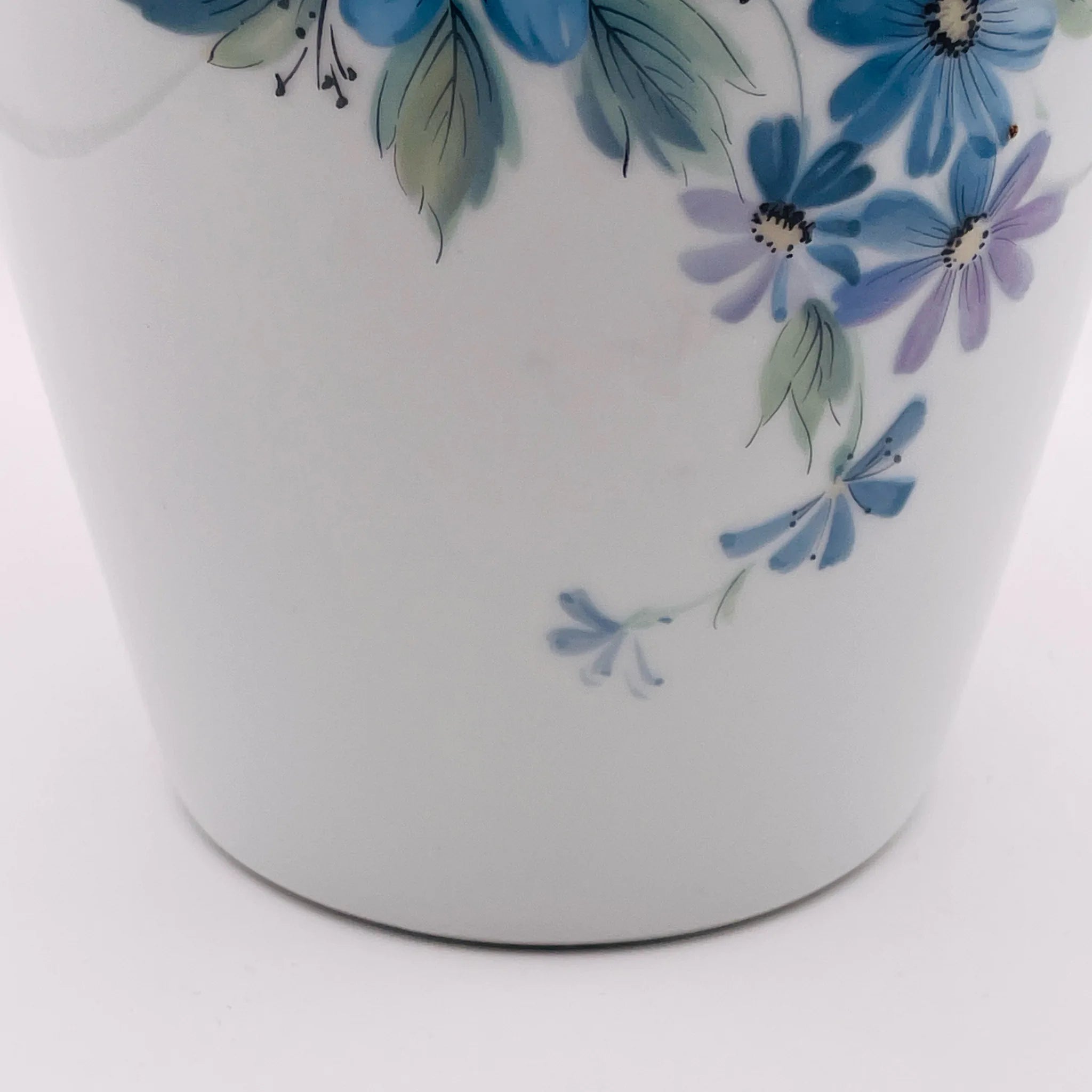 【骨董品】 フラワーベース(花瓶) / Noritake(ノリタケ)