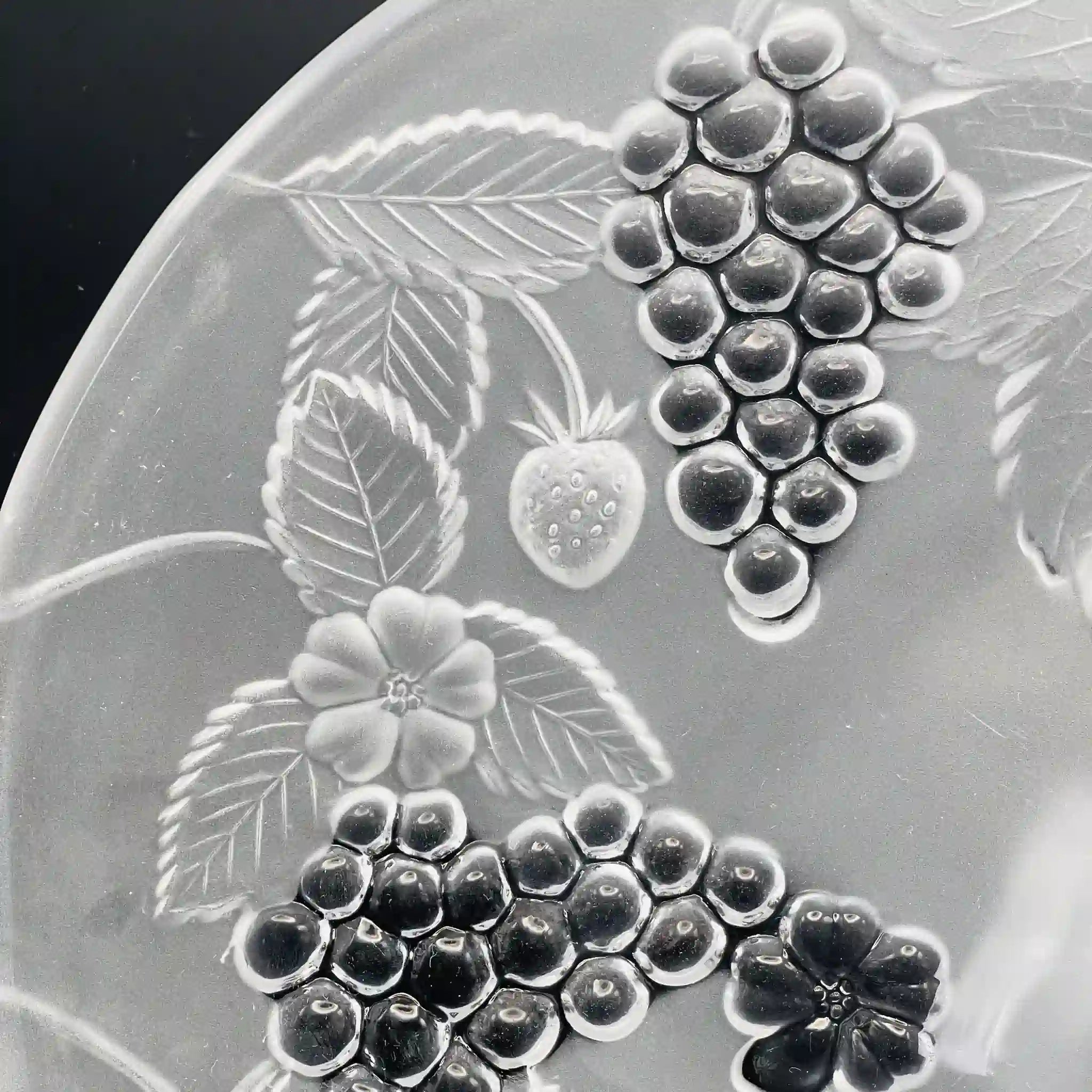 【リユース】 ガラス皿 / SOGA(曽我ガラス) / RICCARDO / 裏陽刻 未使用