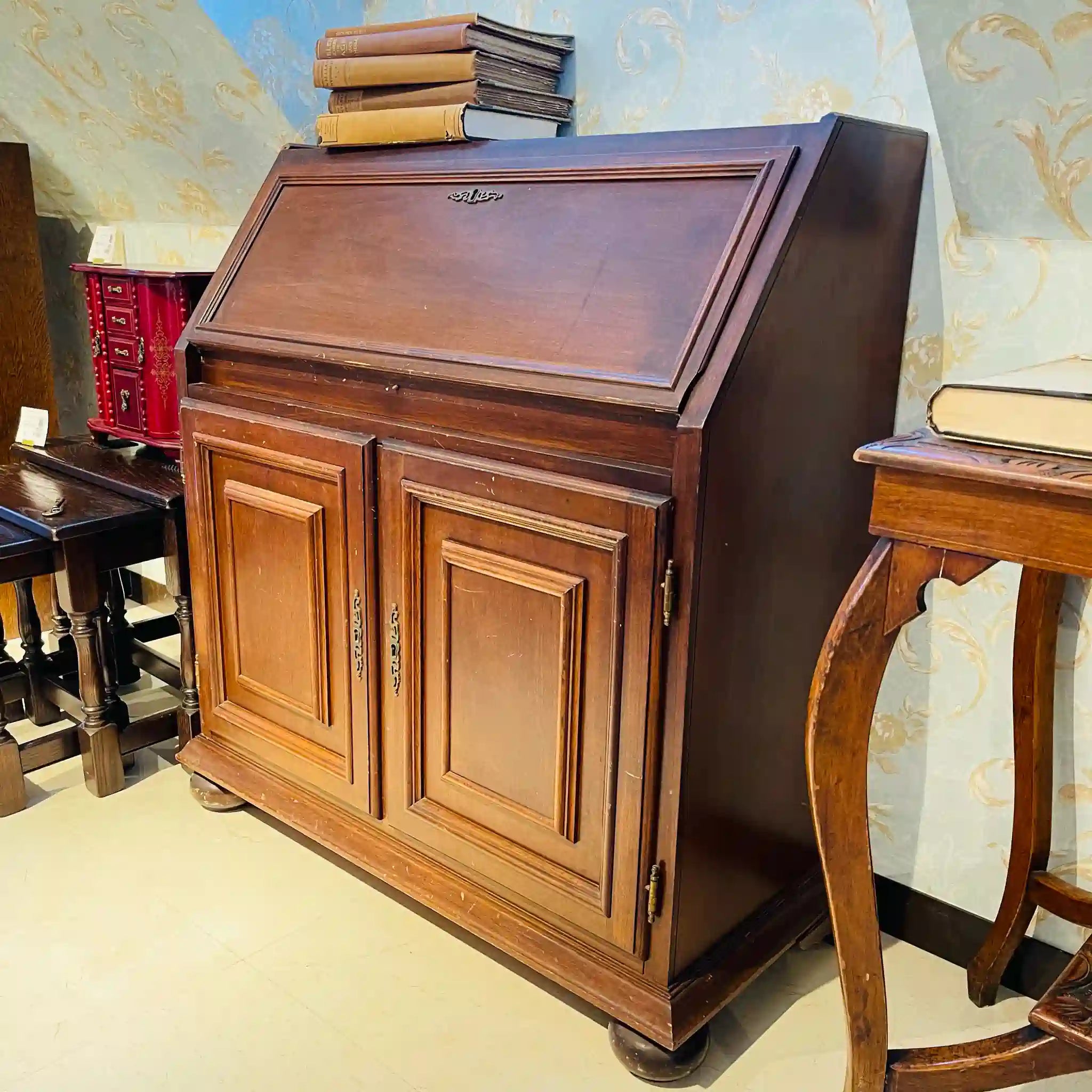 【リユース】 ライティングビューロー / 鍵あり