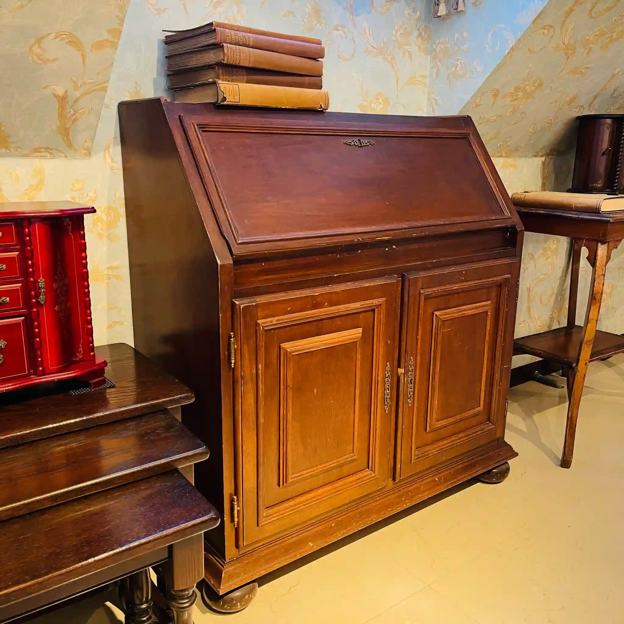 【リユース】 ライティングビューロー / 鍵あり