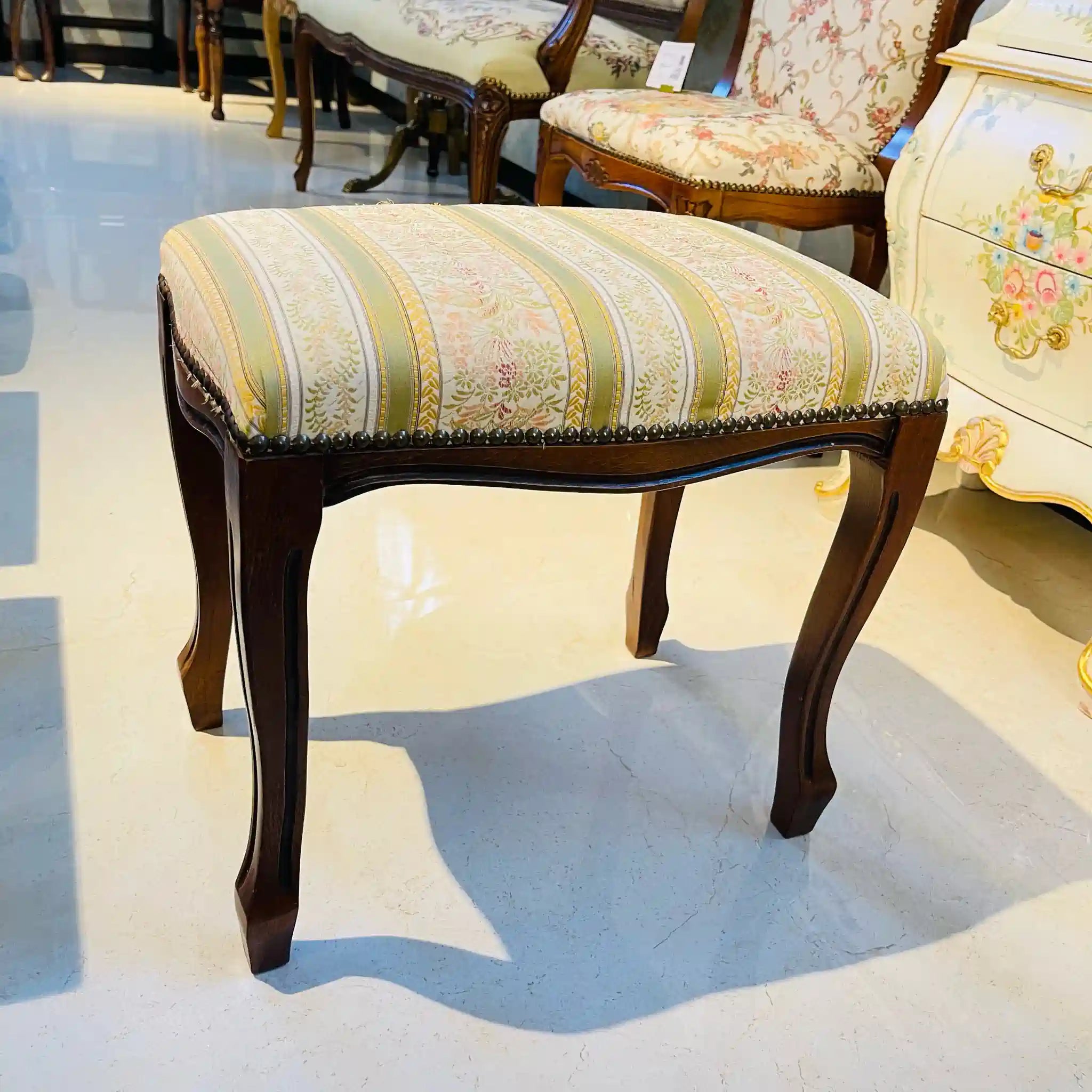 【アンティーク】 オットマン / 
 / フットスツール