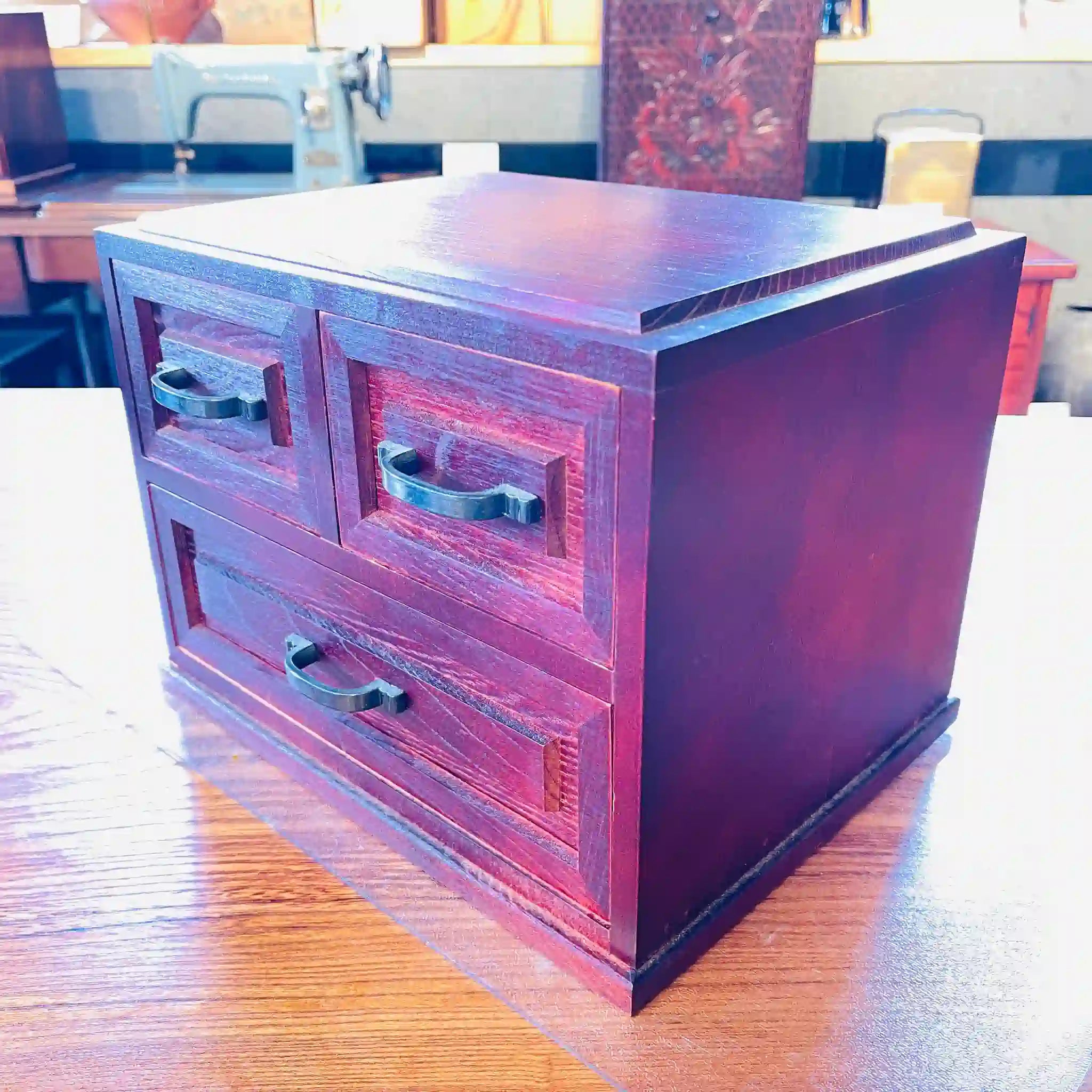 [Reused] Small drawer / chestnut wood 