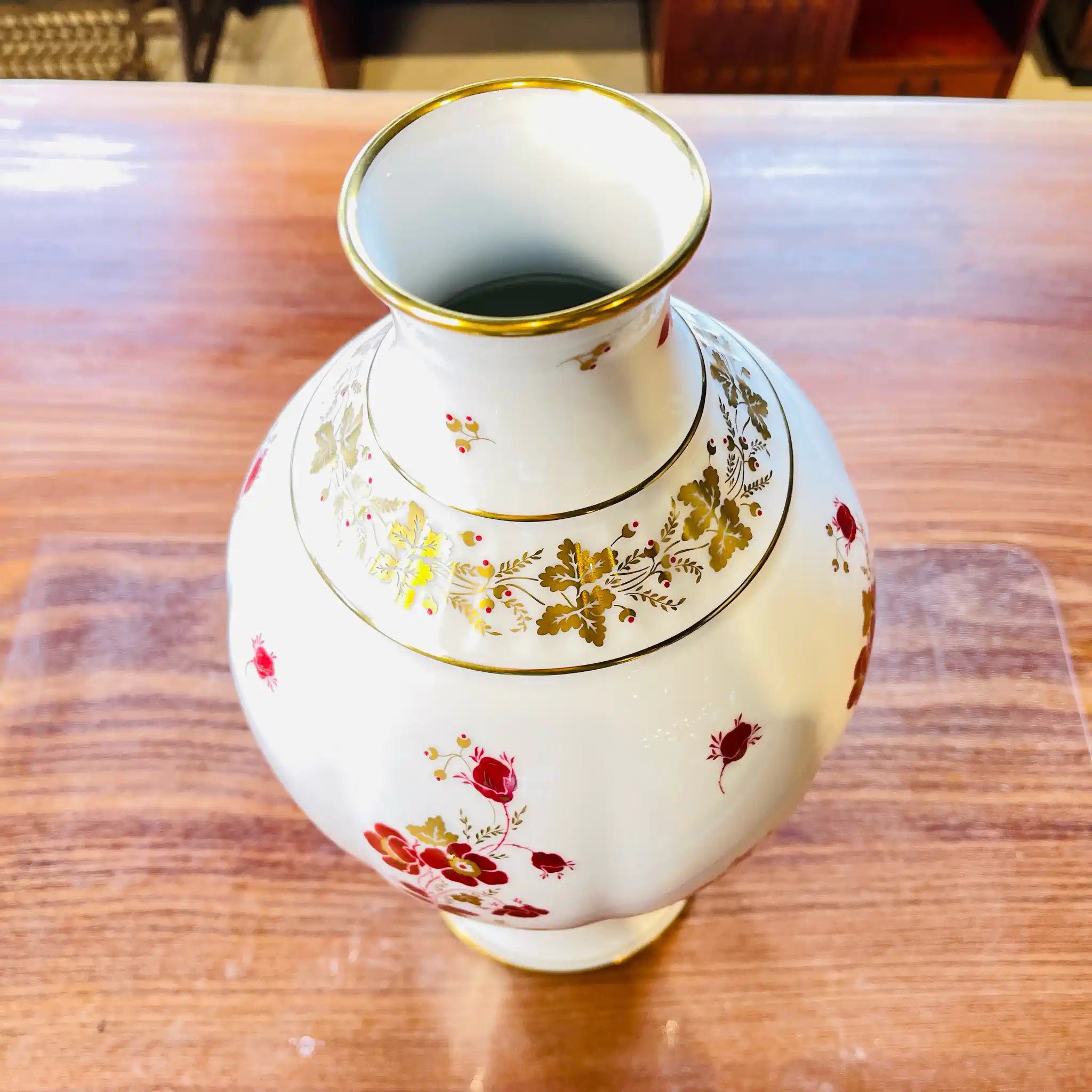 【リユース】 金触赤絵花瓶 / 大倉陶園 / 箱あり 未使用 / 箱付き