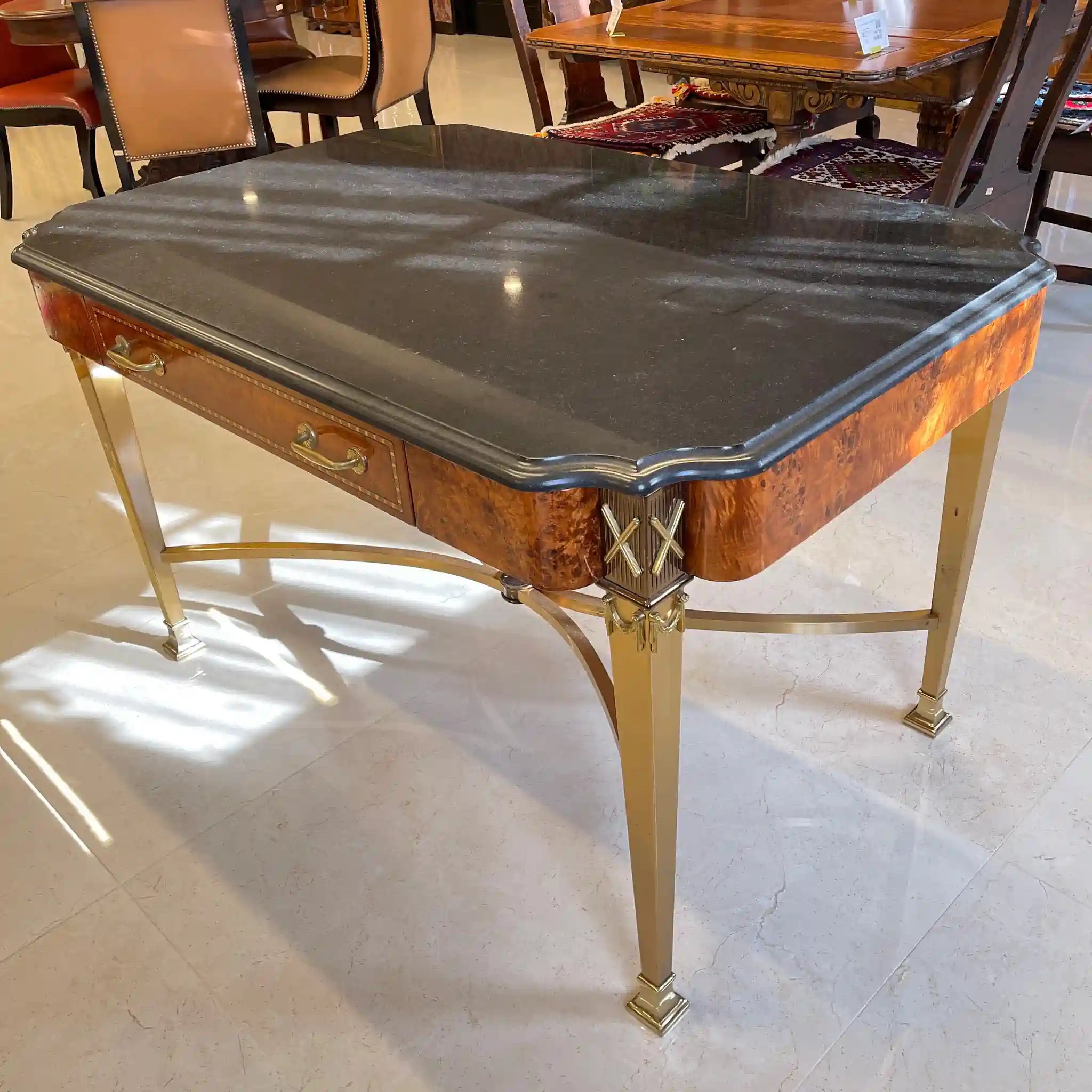 【アンティーク】 ダイニングテーブル /