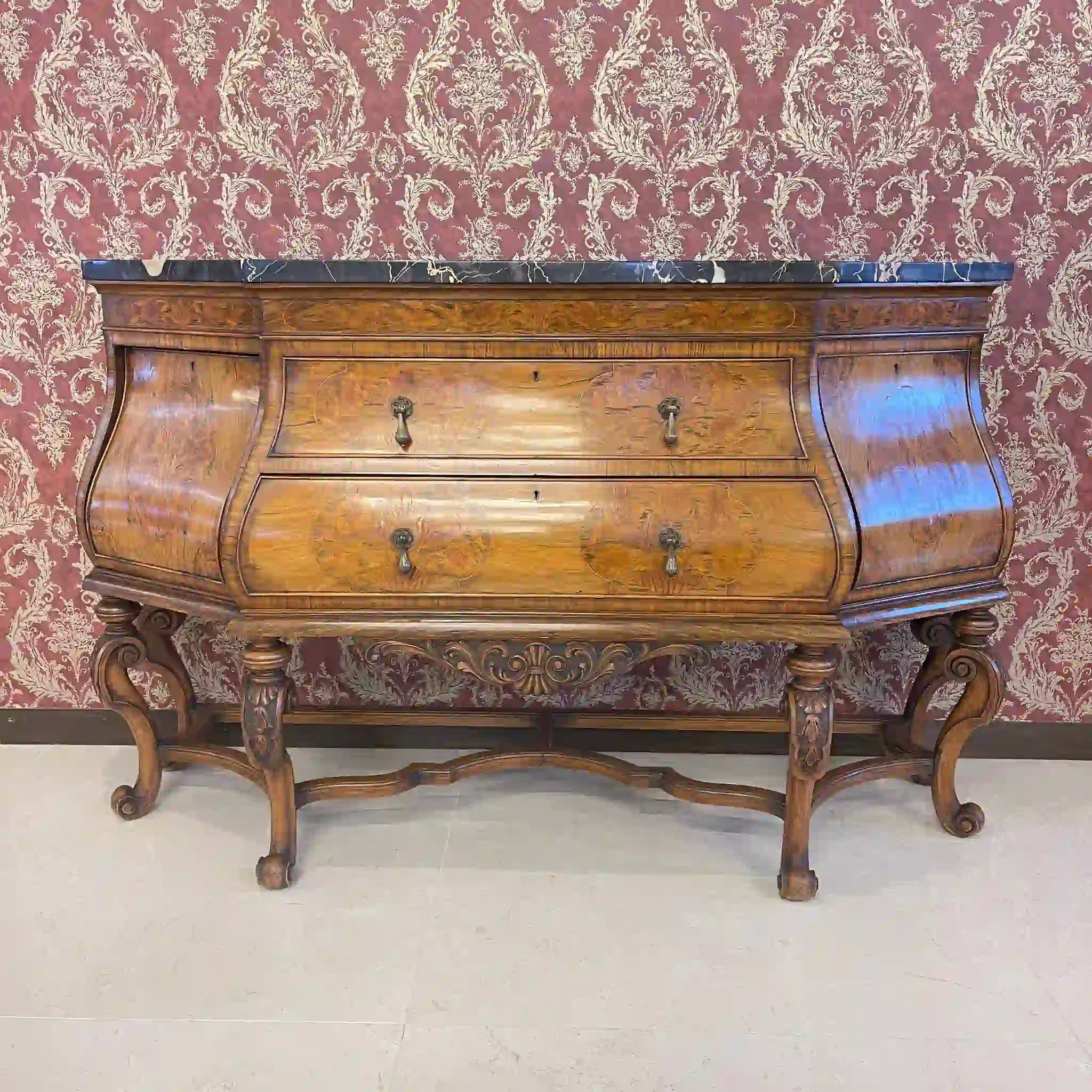 【アンティーク】 コモド コンソール / ボンベイ型 / 1900年代 / ウォールナット材 / ドイツ