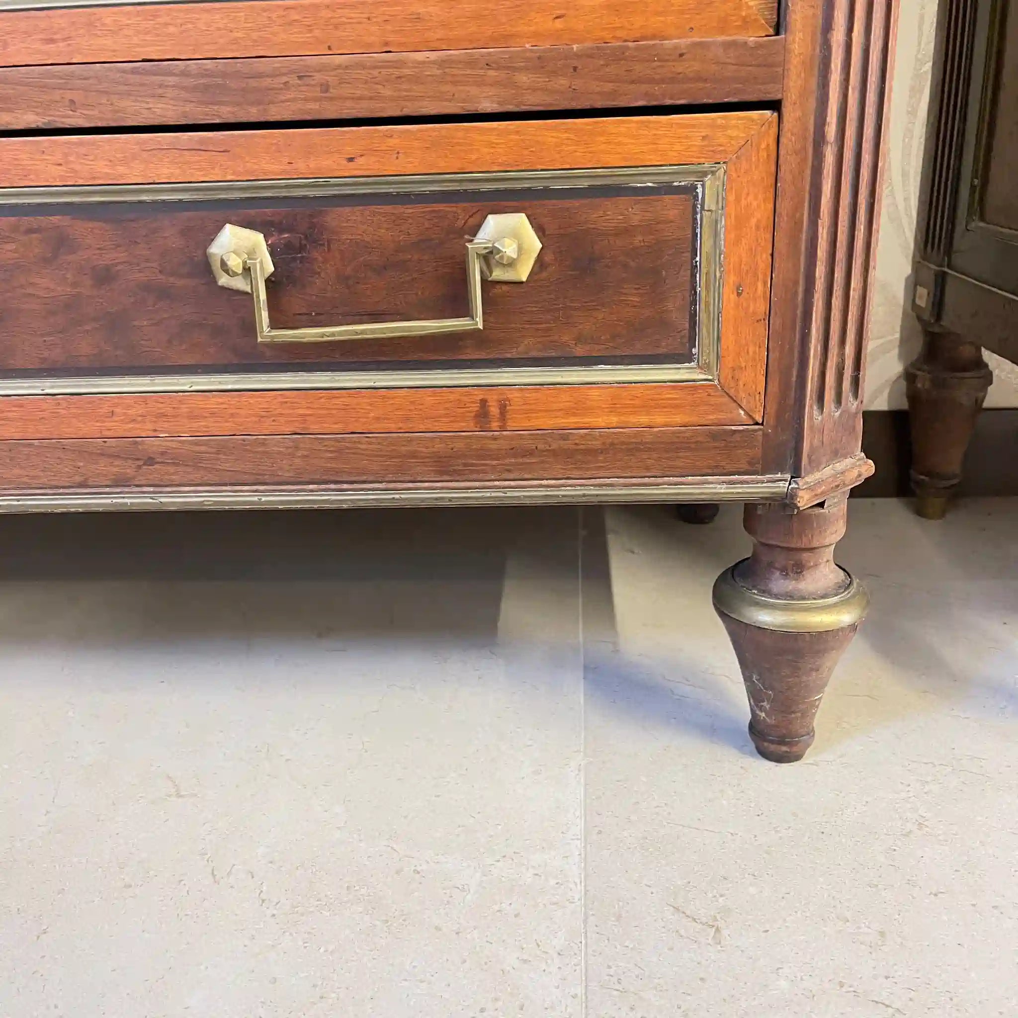 [古董] 大理石面寫字桌 / 秘書桌 / 18世紀末，法國 /