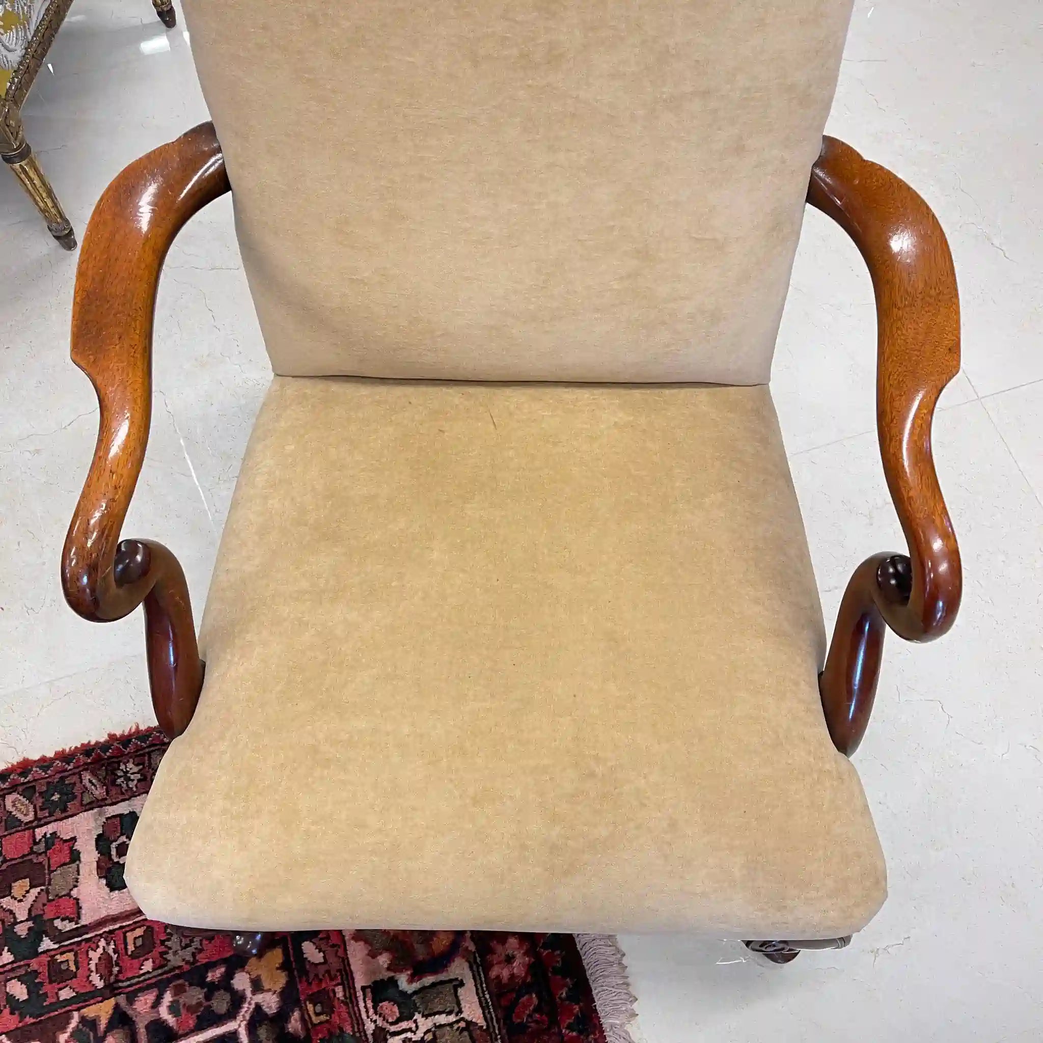 【アンティーク】 アームチェア / ジョージアン様式 / ベロア / イギリス / イギリス直輸入