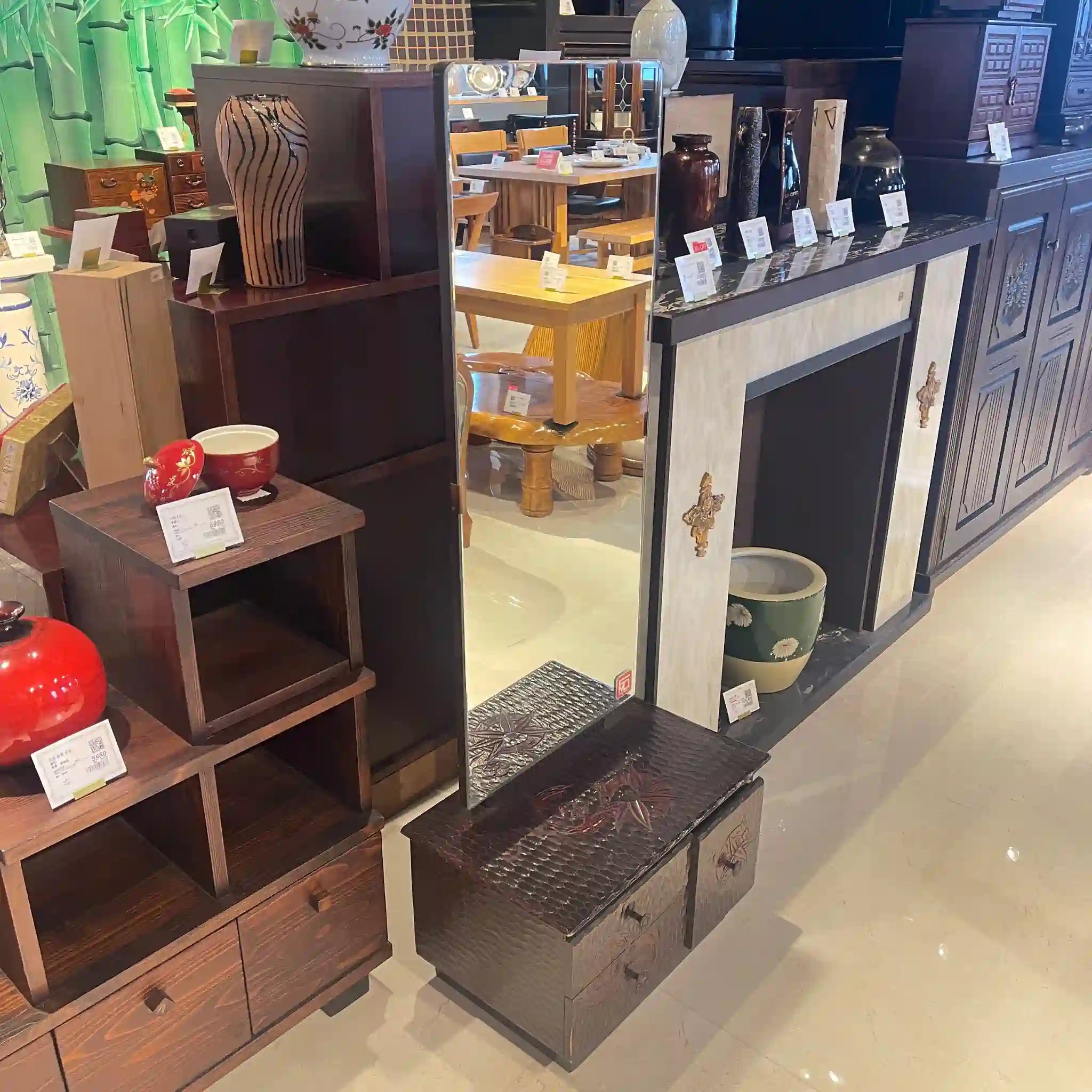 【骨董品】 化粧台 / 鎌倉彫