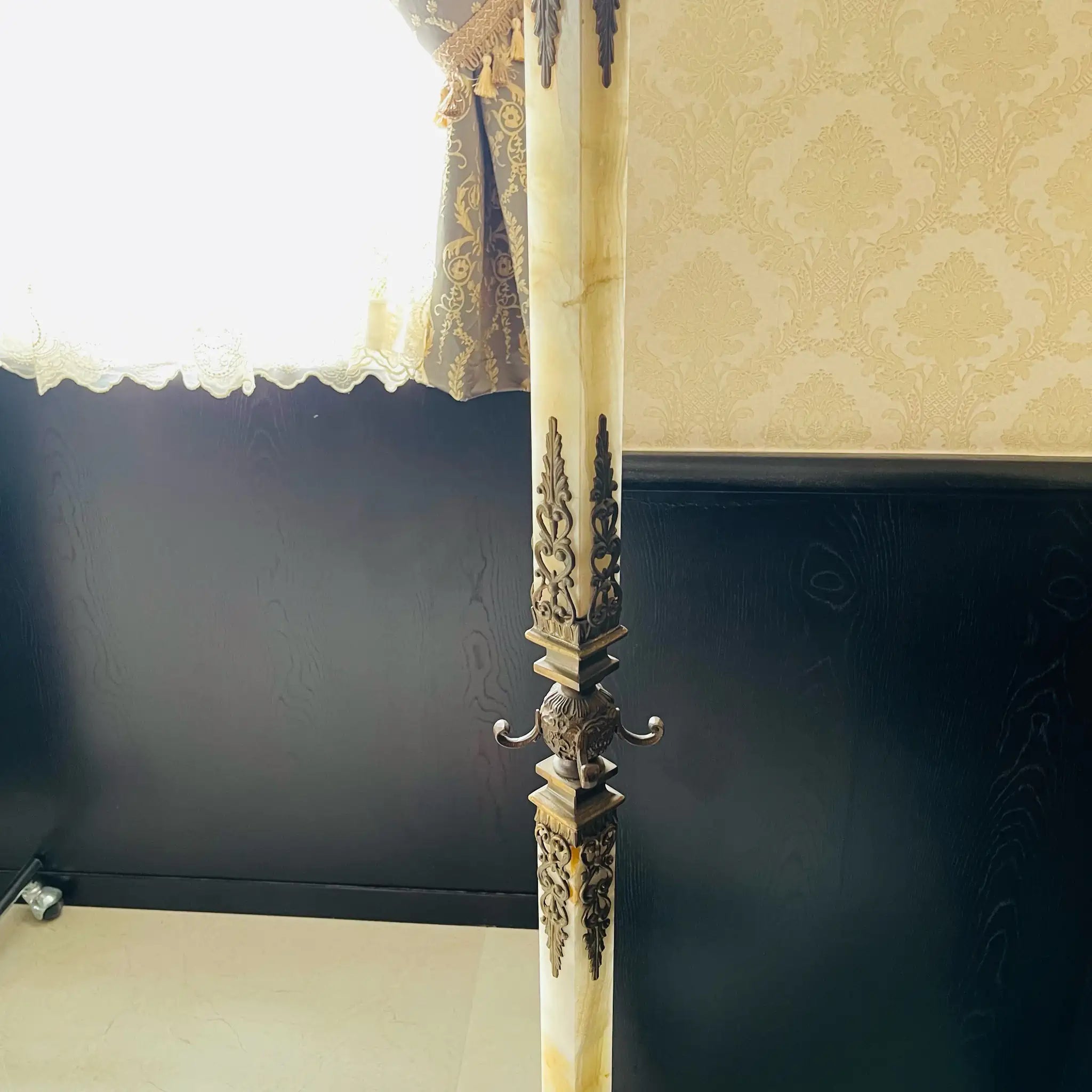 【リユース】 コートハンガー / イタリア