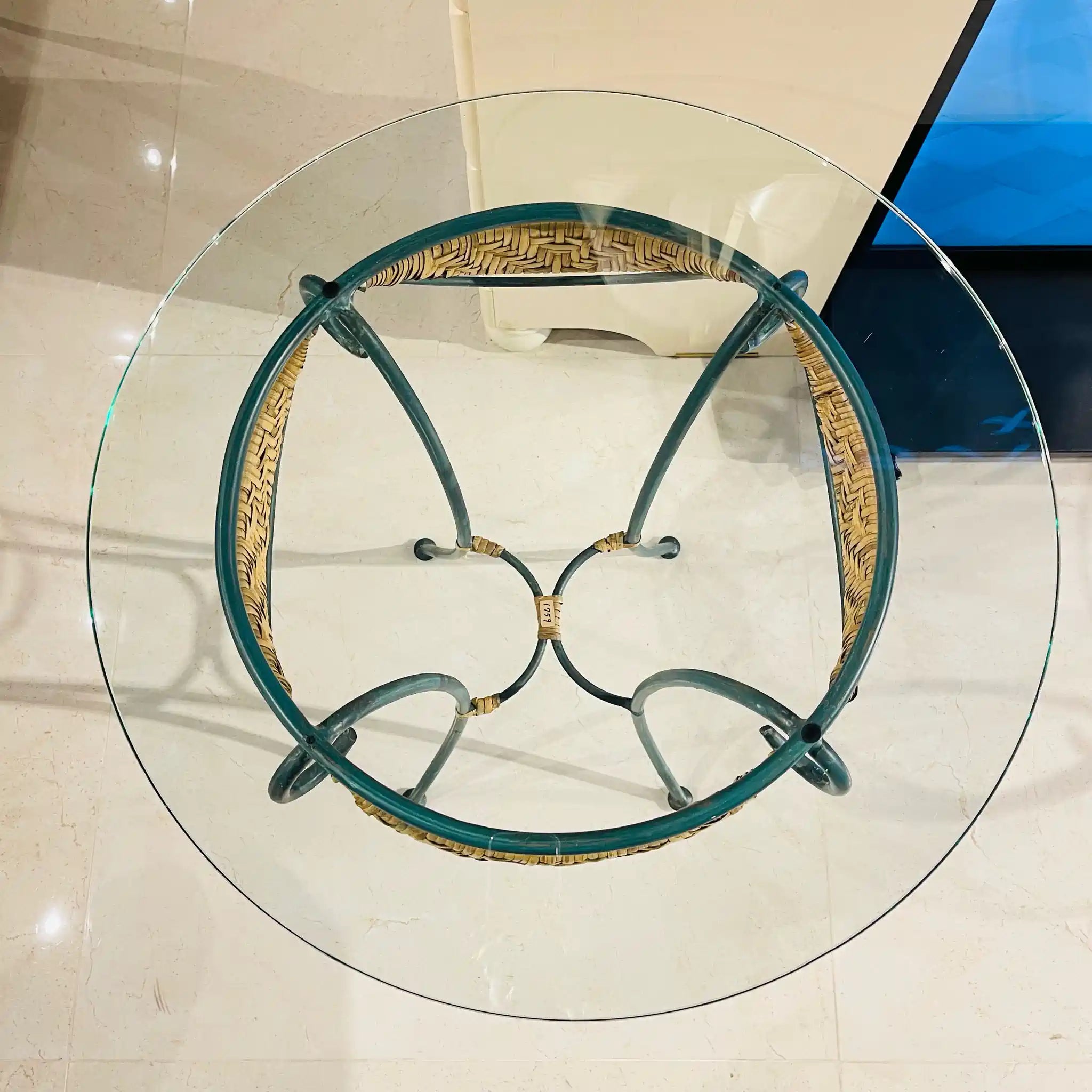 【リユース】 ガラステーブル