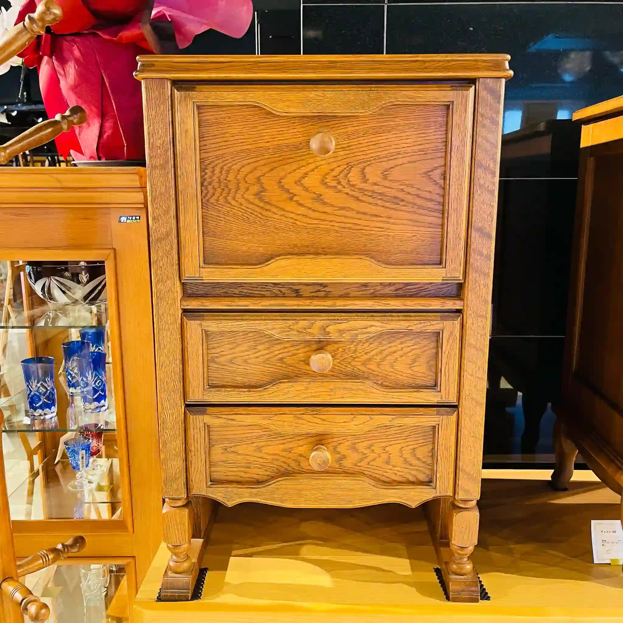 【リユース】 チェスト / ガラス天板