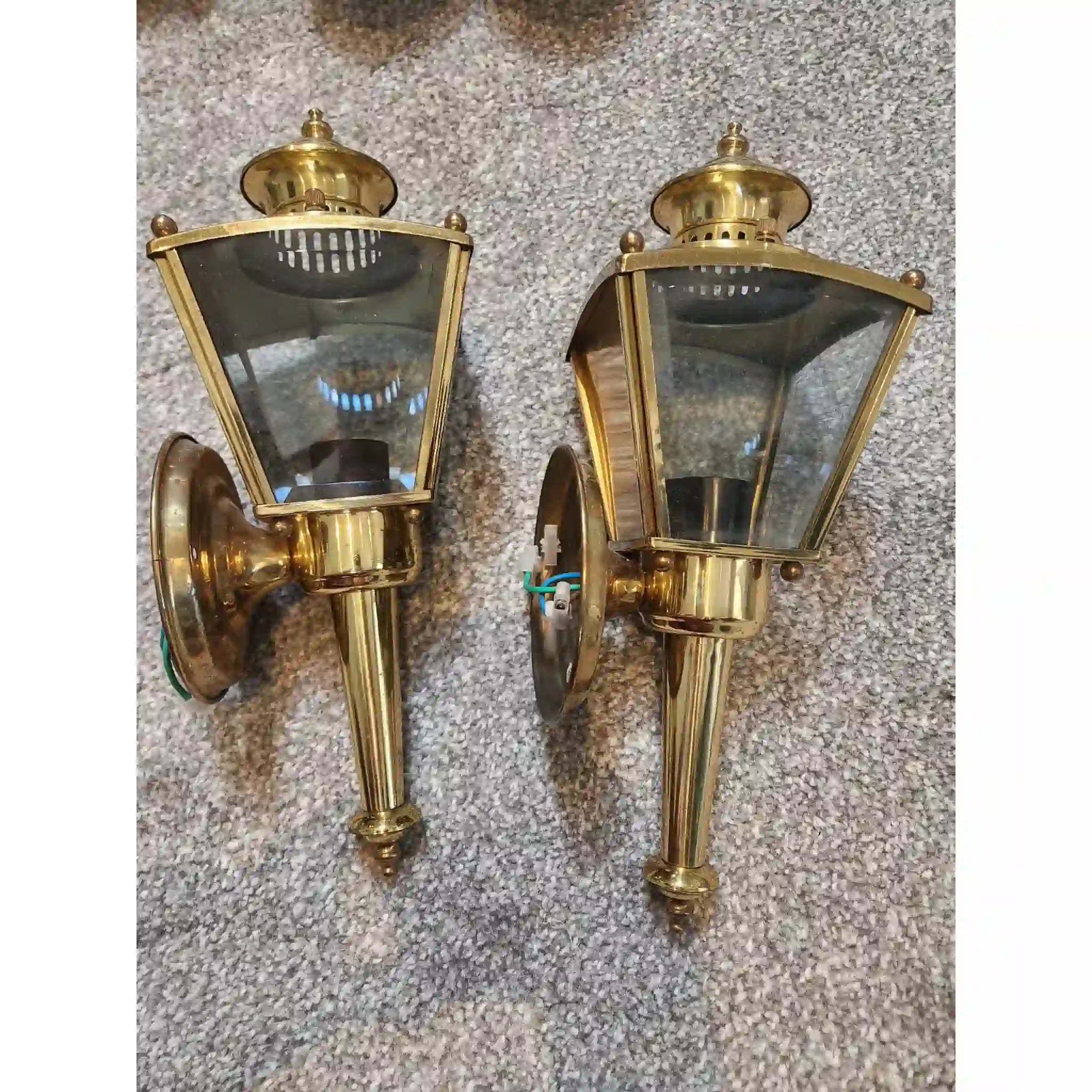 【ビンテージ】 ランタン型ブラケットライト（ウォールランプ） / イギリス