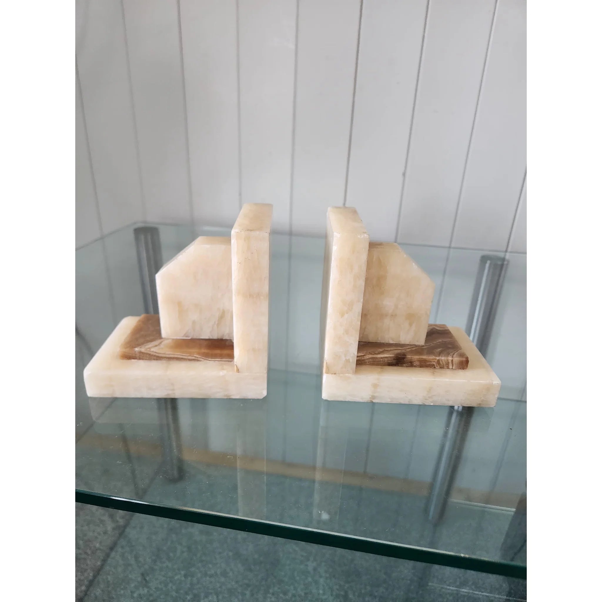 【】 マーブル製の本立て