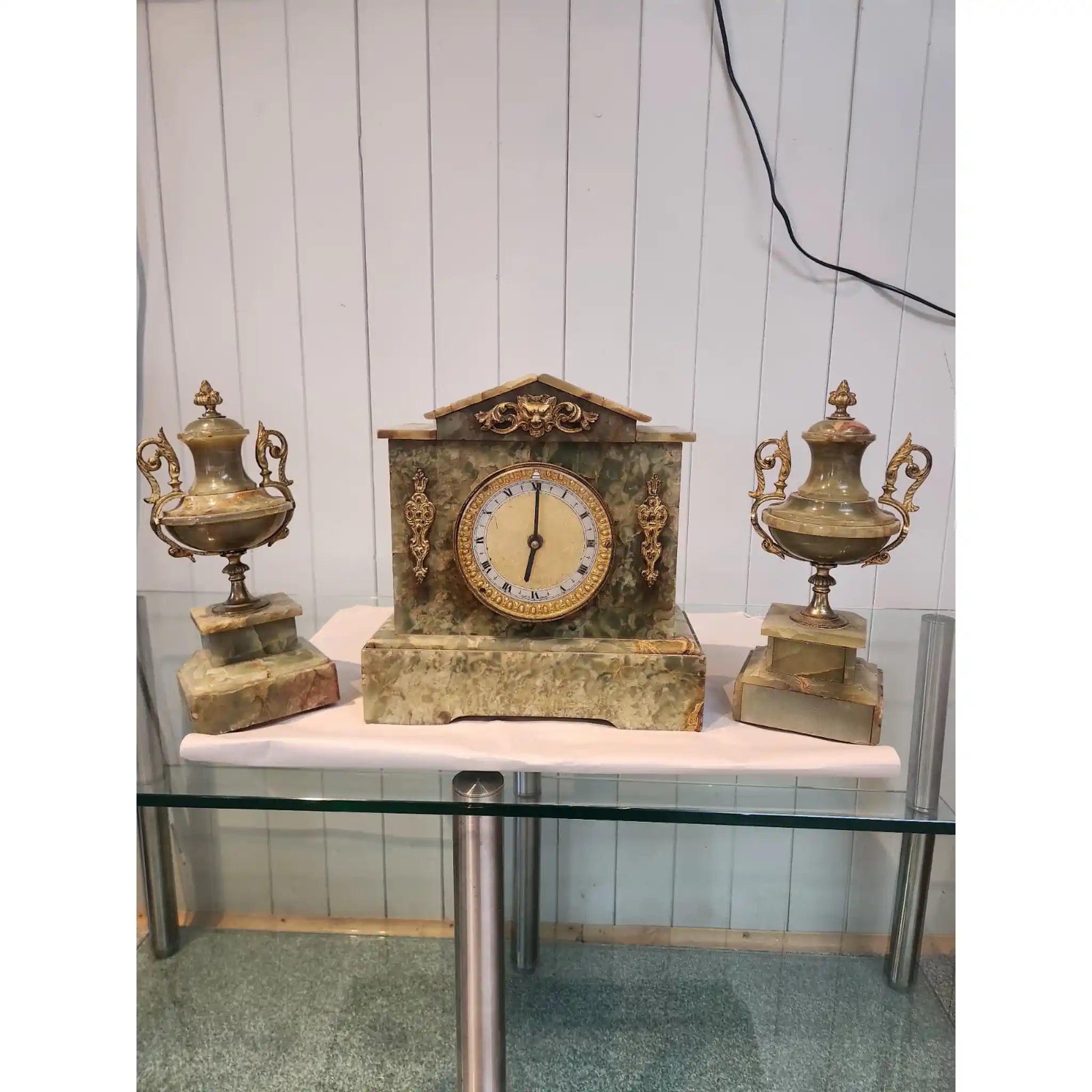 【】 ギルトメタル製の台座時計の飾り