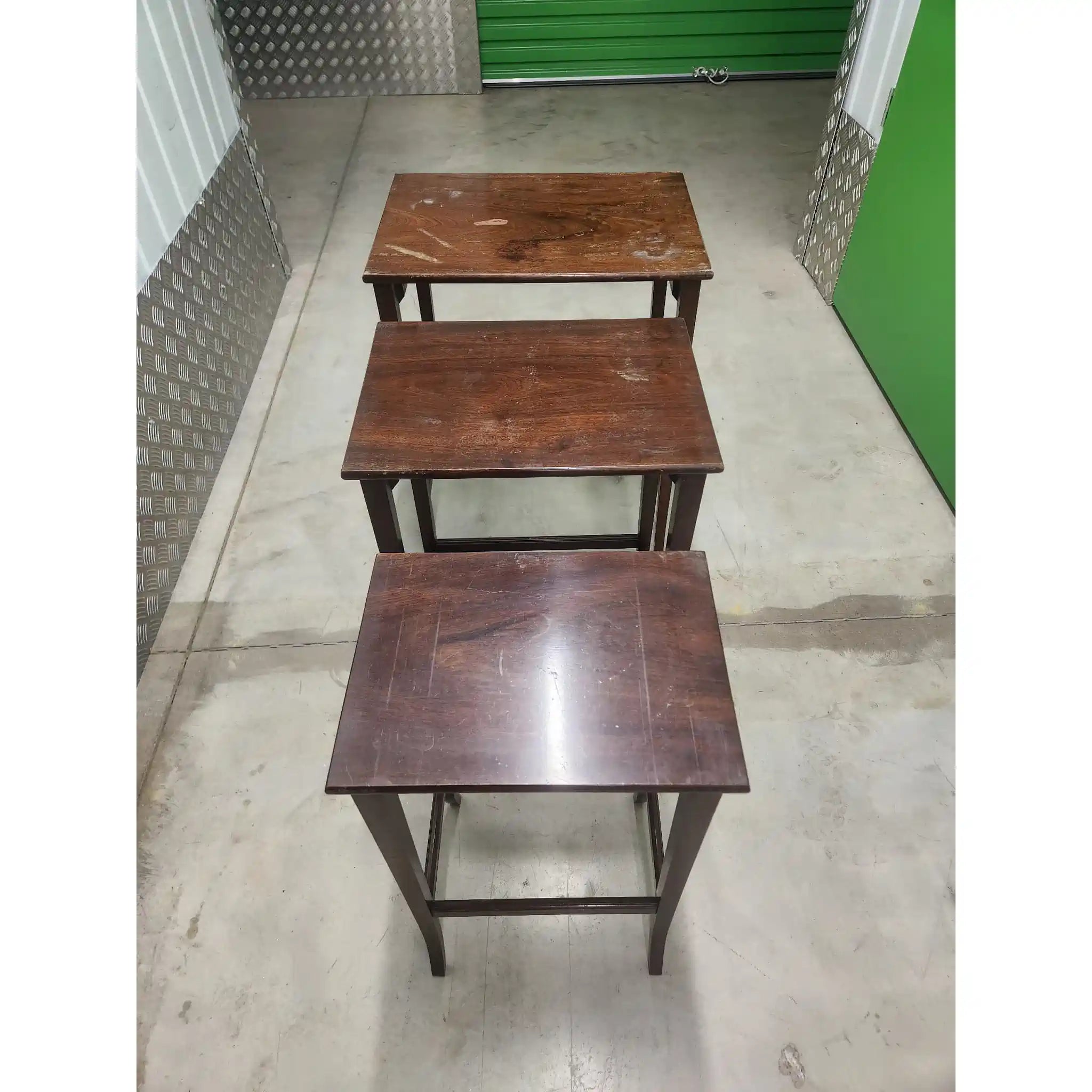 【ビンテージ】 ネストテーブル / アーツ・アンド・クラフツ様式 / 20世紀前半 / イギリス / テーパードレッグ