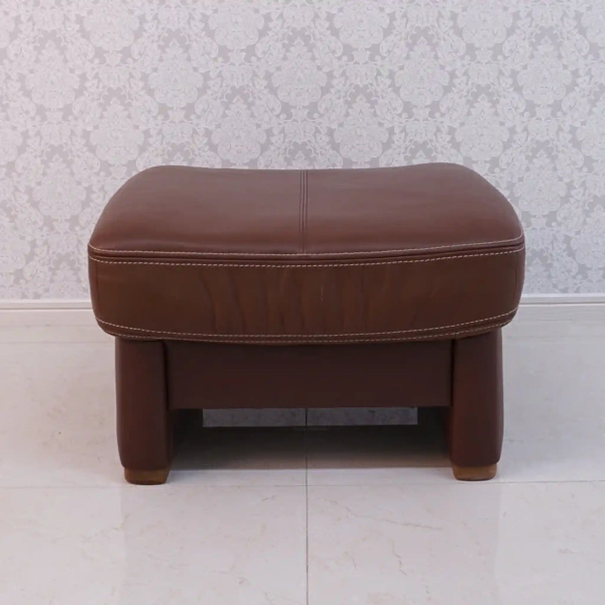 【美品】オールドカリモク スクエアスツール ヴィンテージ オットマン レザー① カリモク家具 / オットマン(スツール) / SELUNO / オーク材 / レザー