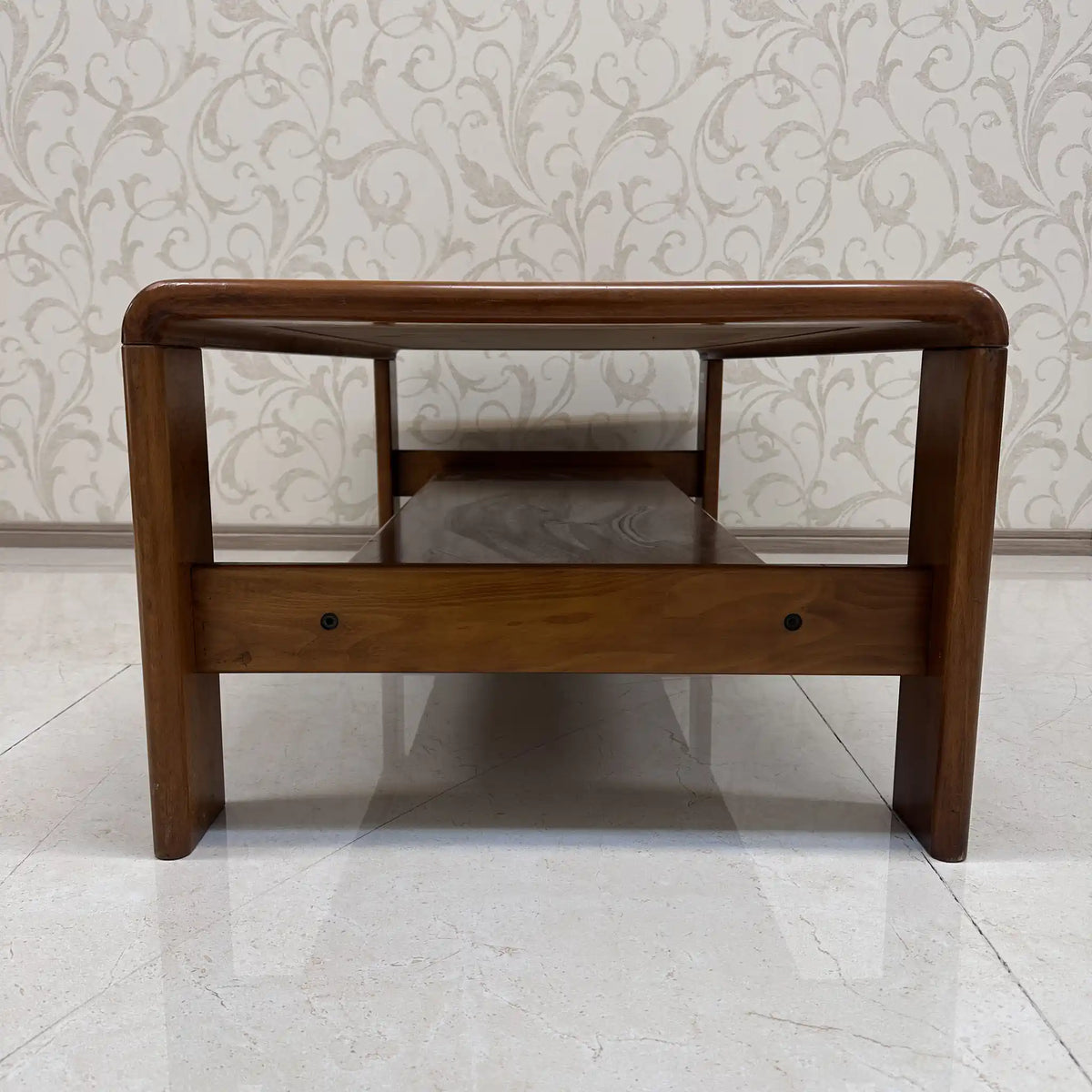 Karimoku Furniture / Center table (low table) / 1970s-80s / Fusion of Japanese traditional beauty, mid-century modern, solid appearance / [Vintage]