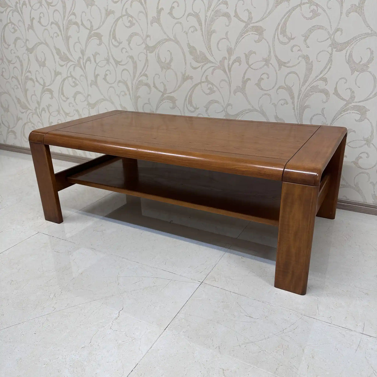 Karimoku Furniture / Center table (low table) / 1970s-80s / Fusion of Japanese traditional beauty, mid-century modern, solid appearance / [Vintage]