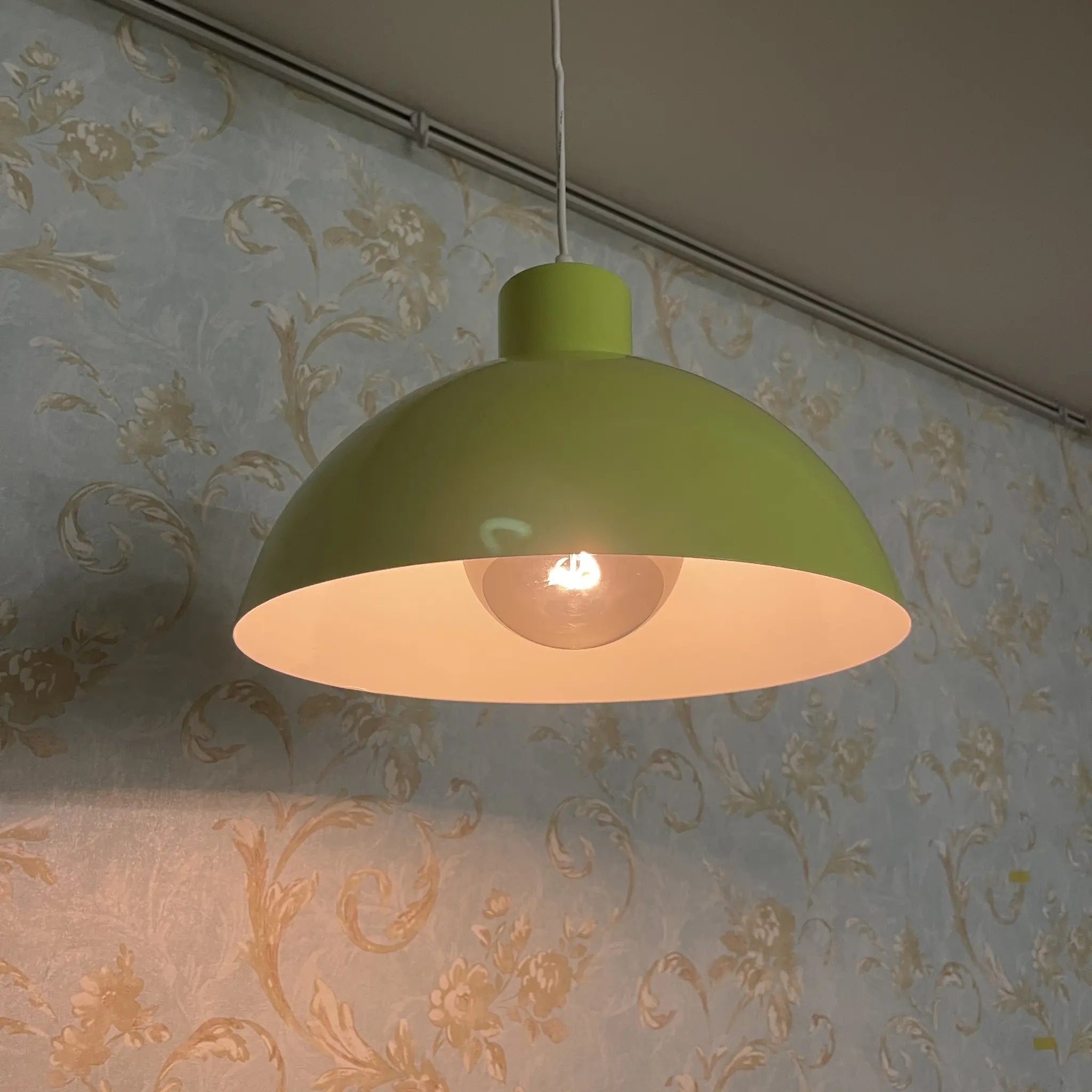 Lighting (Pendant Light) / Retro, Pop, Mid-Century, Modern, Light Green, Yellow-Green / [Reuse]