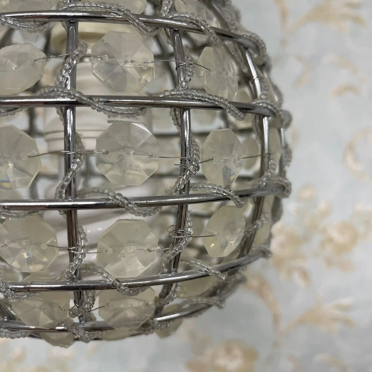 Pendant light (lighting) / elegant, glass beads, ceiling lighting, indirect lighting, mini chandelier / [Reuse]